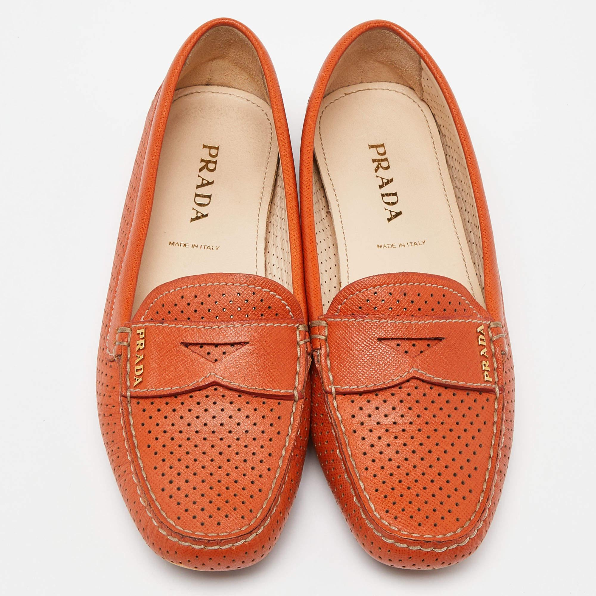 Prada Orange Perforated Leather Penny Loafers Size 36 In Good Condition In Dubai, Al Qouz 2