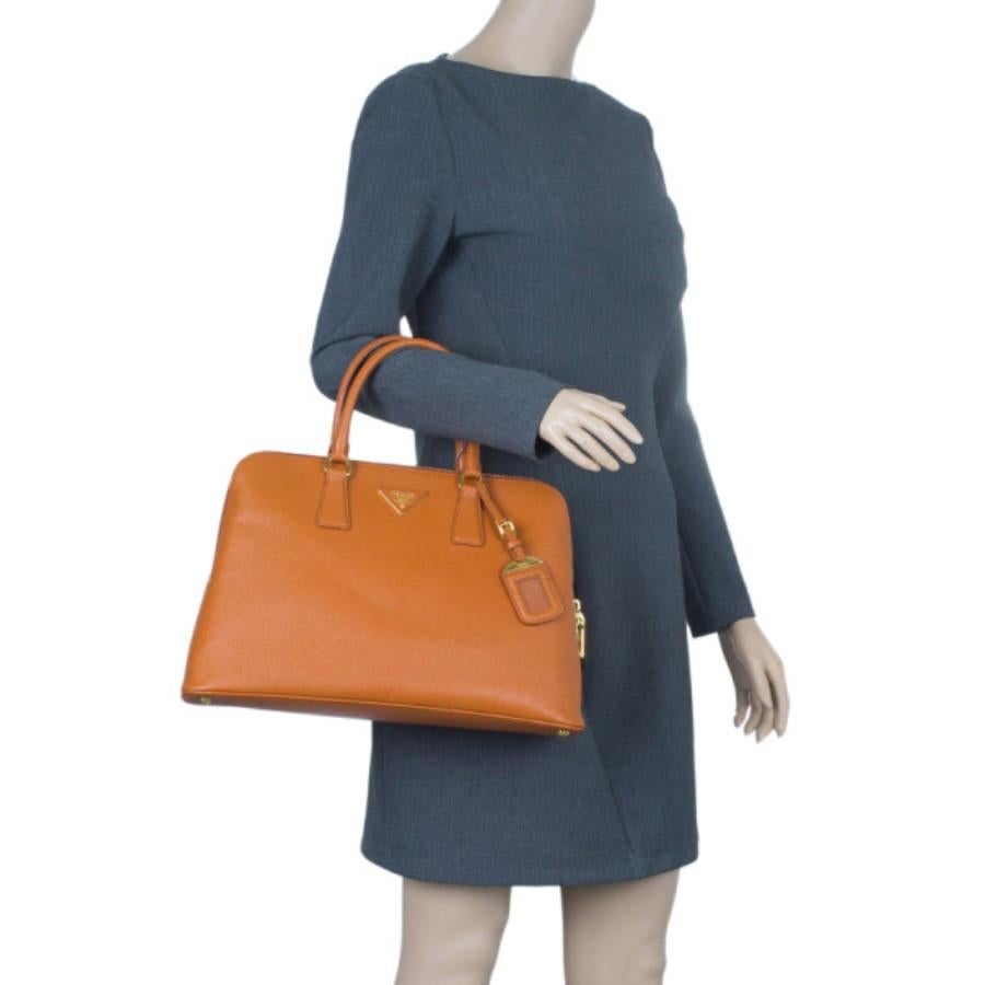 Prada Orange Saffiano Small Double-Handle Trapezoid Tote In Excellent Condition In Dubai, Al Qouz 2