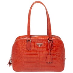 Prada - Sac à main Bauletto en cuir gaufré crocodile brillant orange