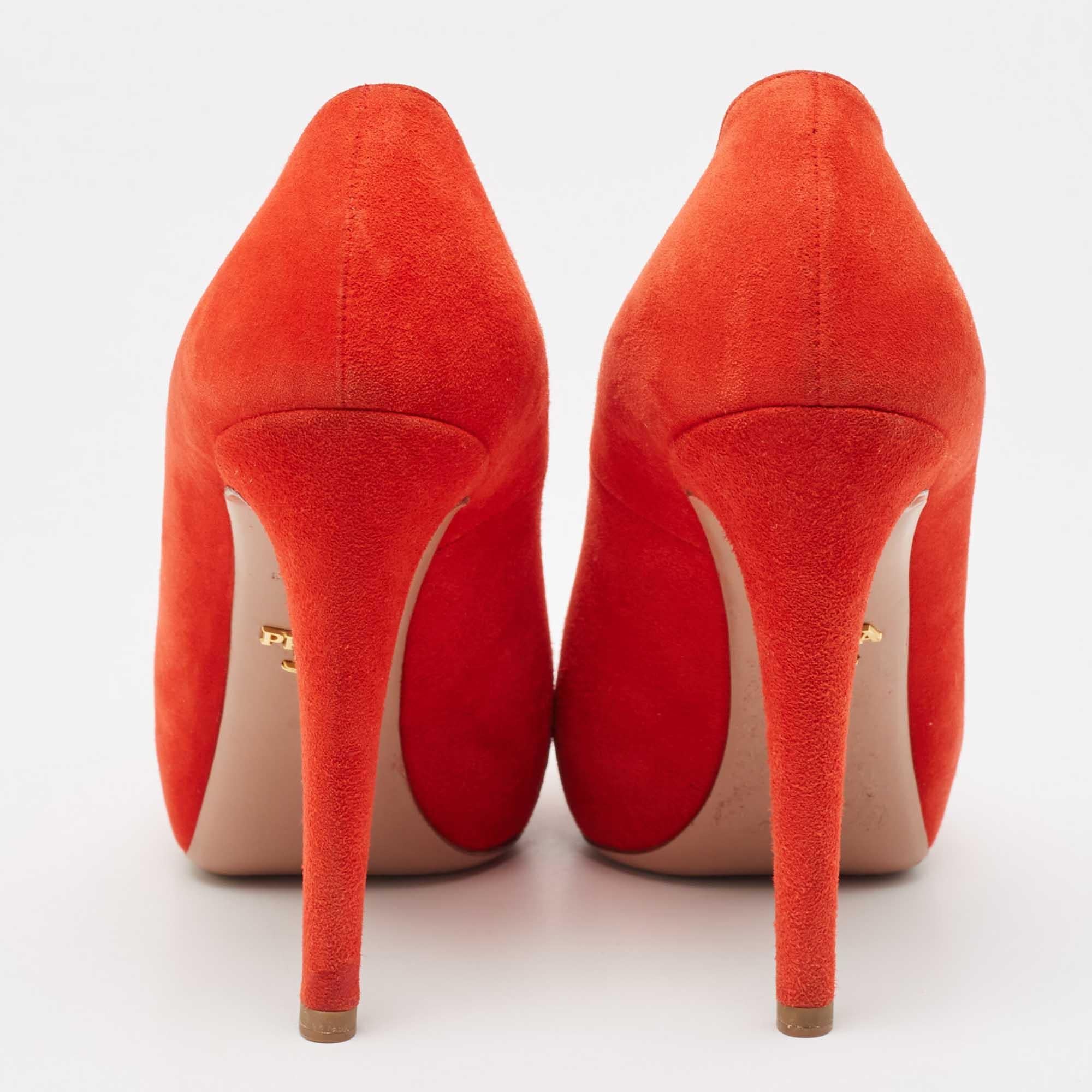Donna Prada, Pumps con plateau in pelle scamosciata arancione, misura 36,5