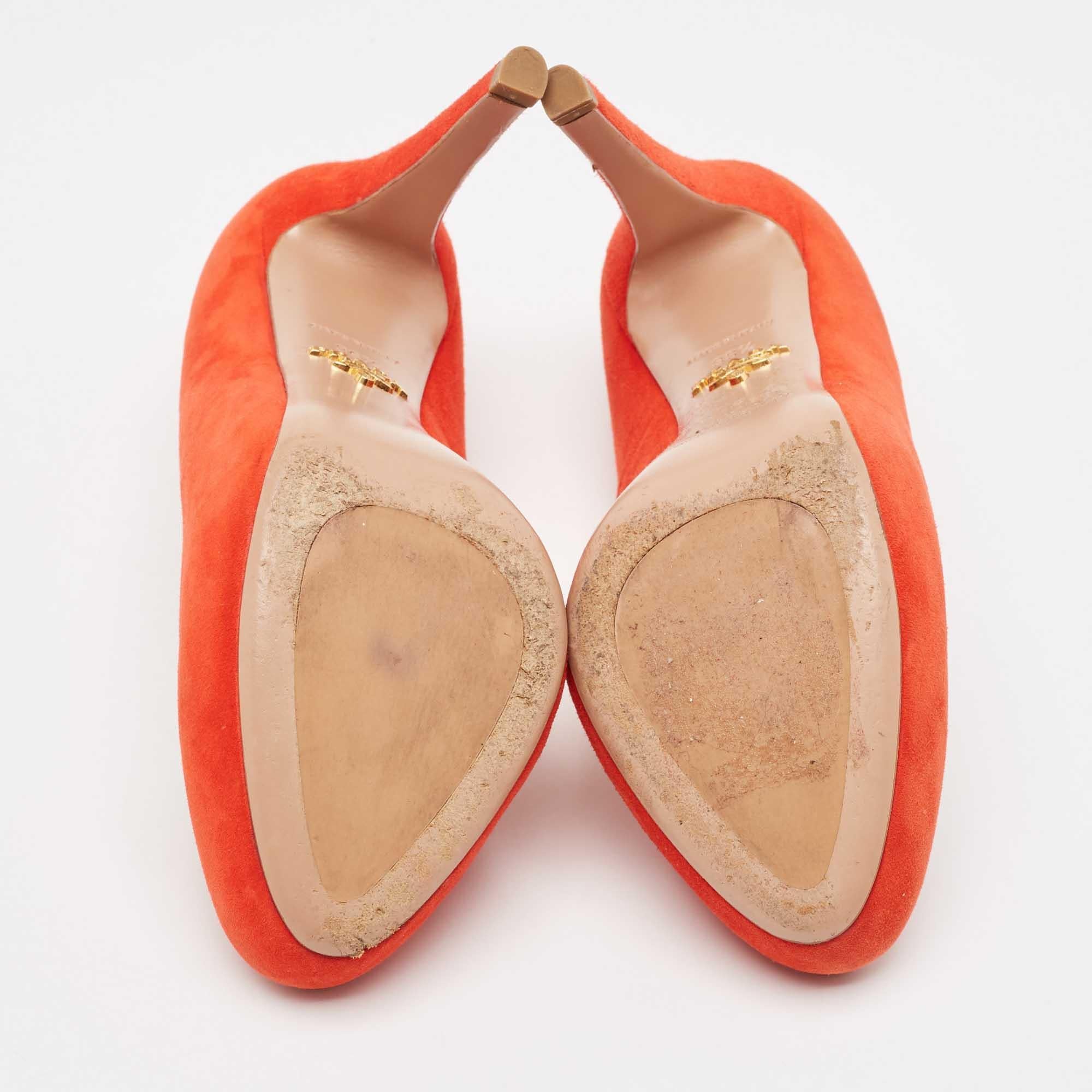 Prada, Pumps con plateau in pelle scamosciata arancione, misura 36,5 1
