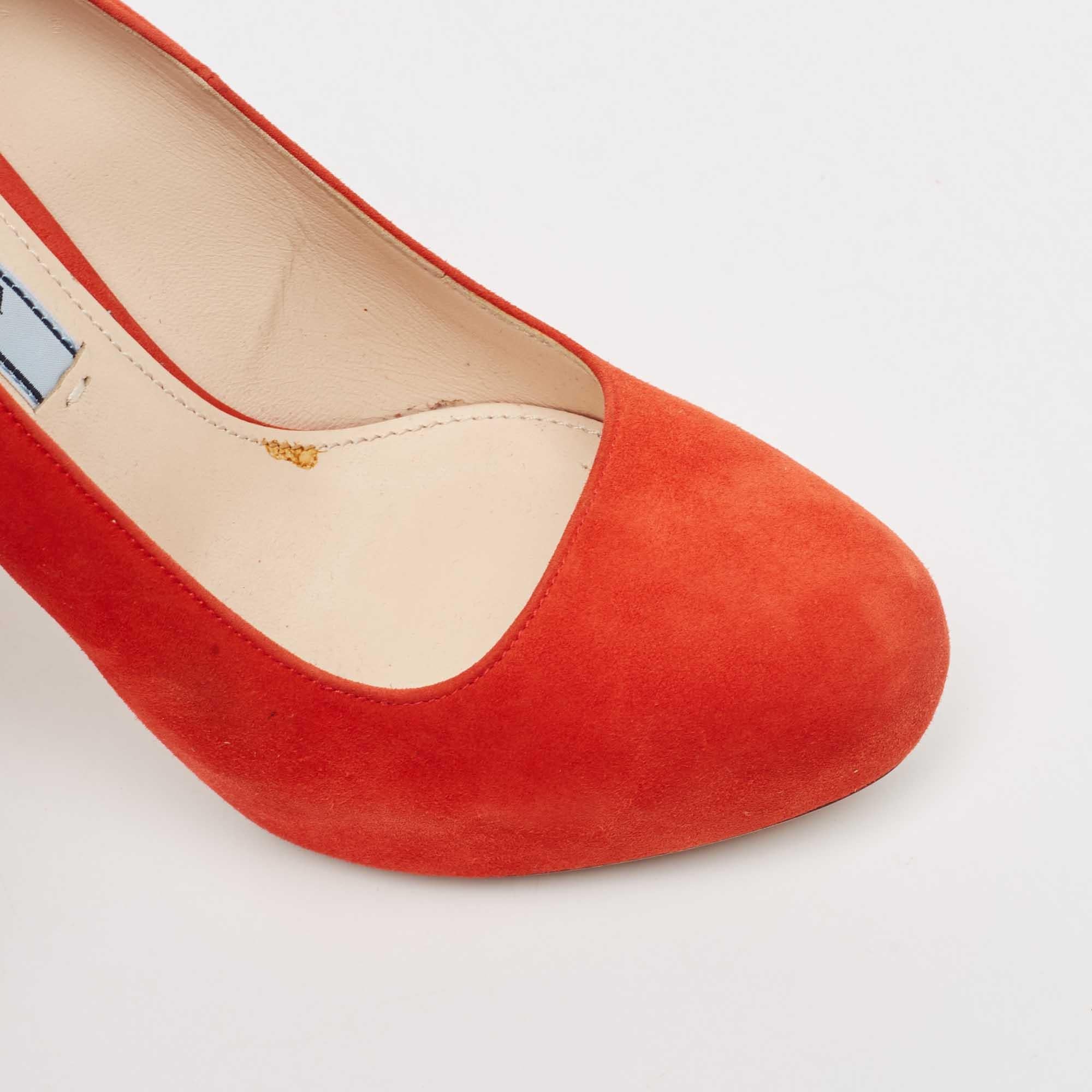 Prada, Pumps con plateau in pelle scamosciata arancione, misura 36,5 2