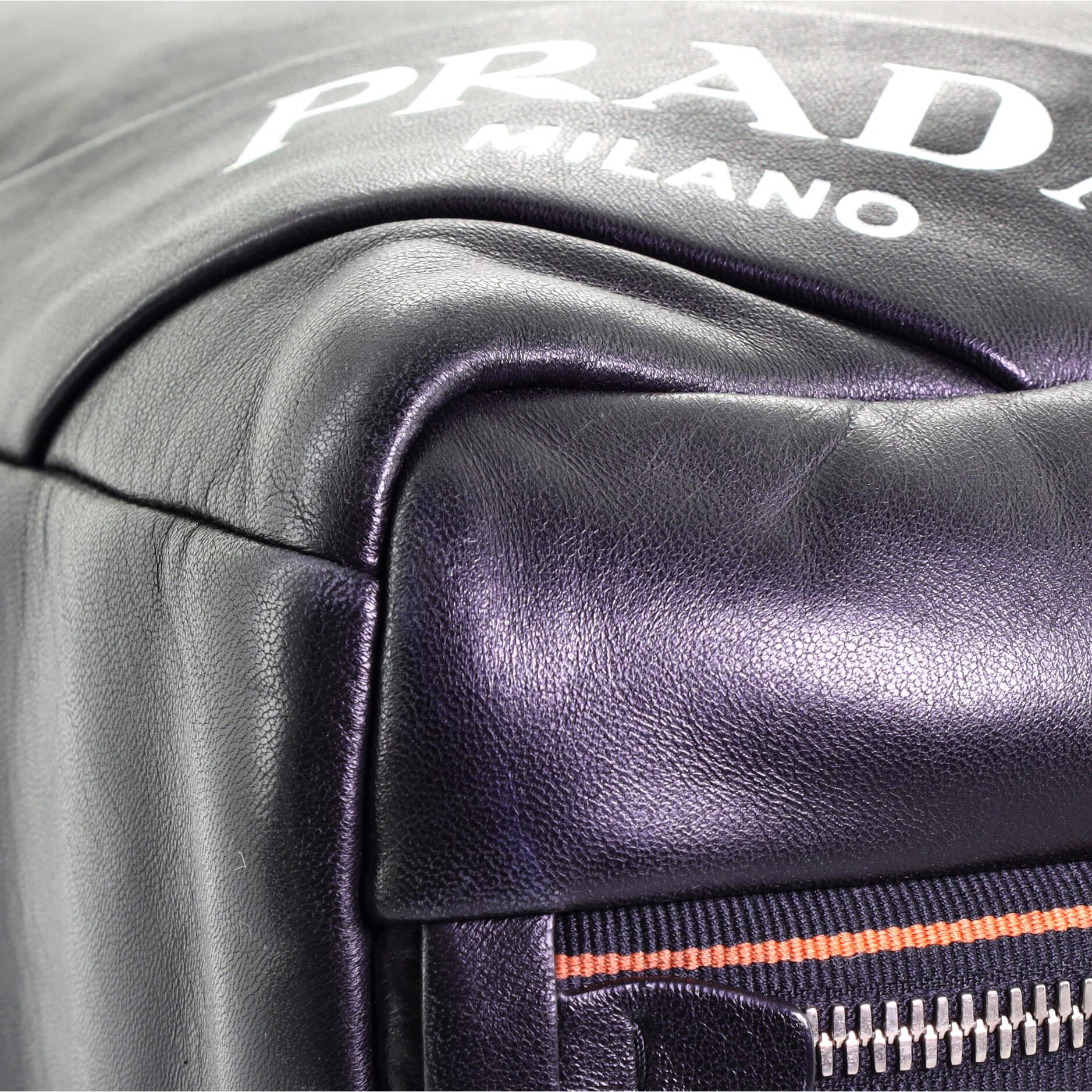 Prada gepolsterte Bowlertasche aus Nappa-Leder Medium 2