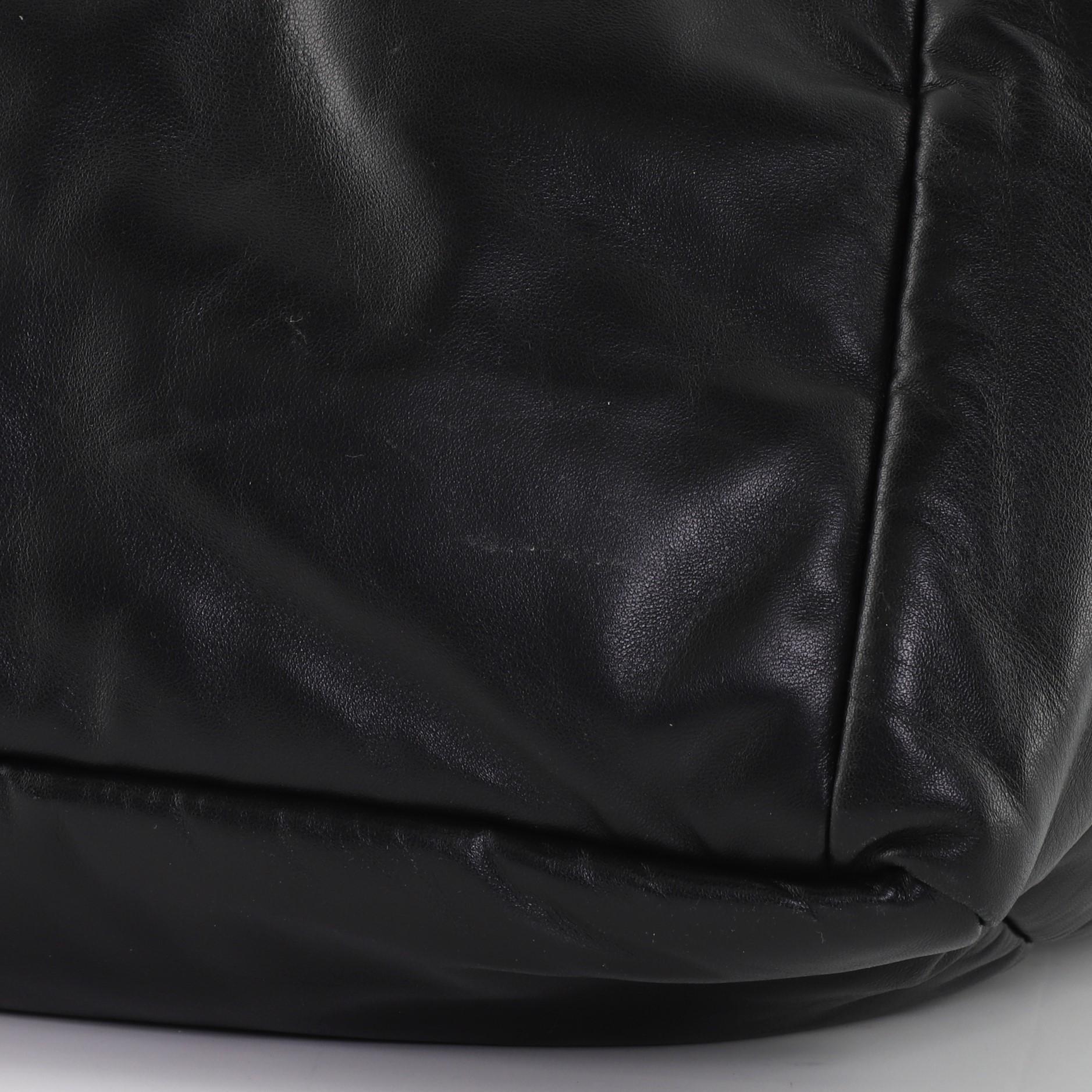 Prada Gepolsterte Einkaufstasche aus Nappa-Leder Medium 3