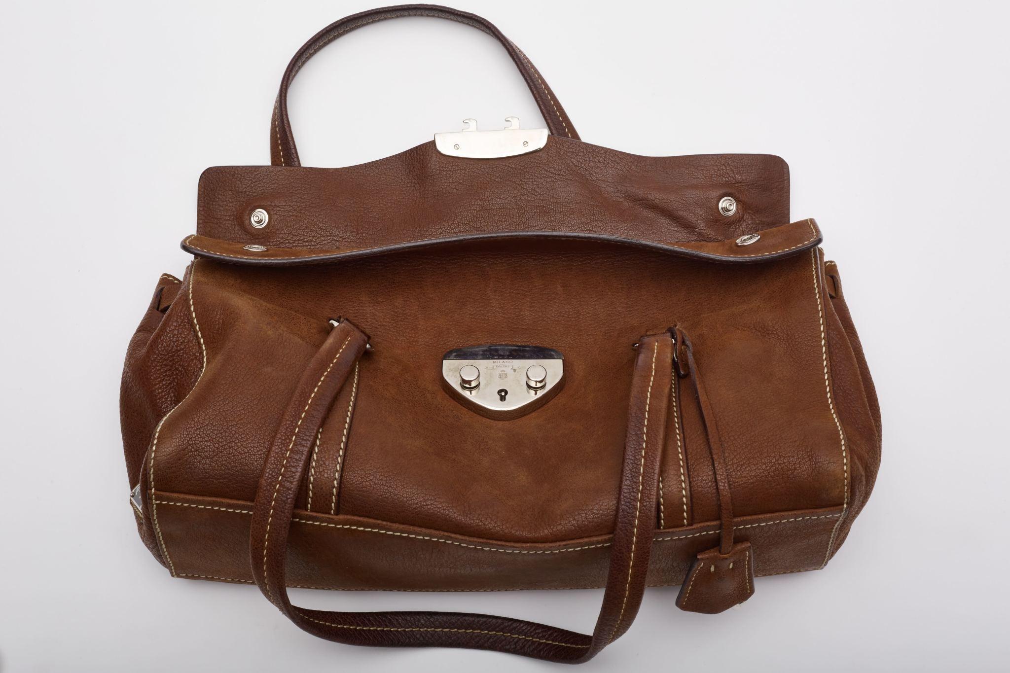 Bolso Prada Candado Piel Marrón Easy Antik en venta 5