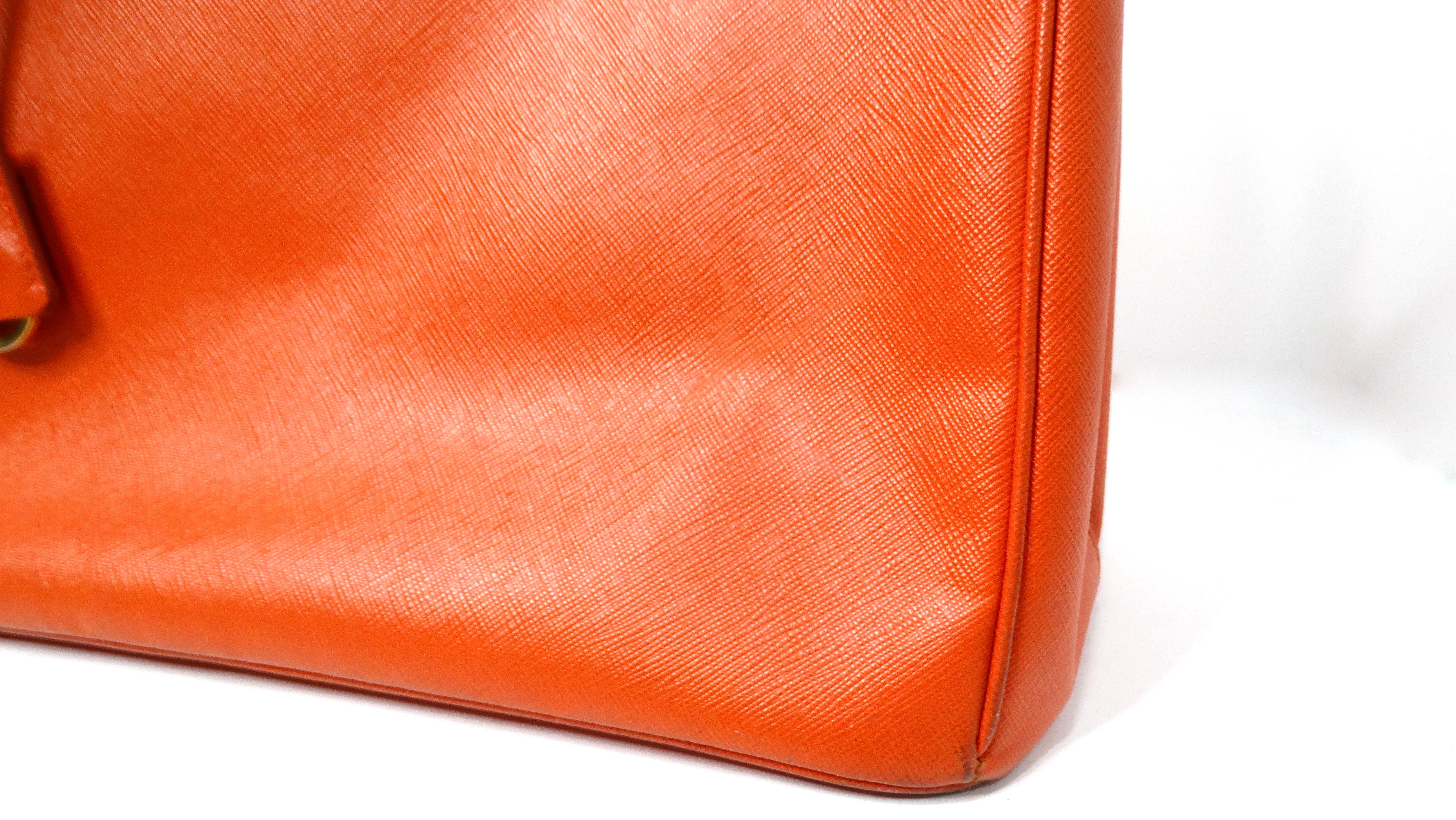 Prada Papaya Saffiano Leather Lux Galleria Tote Bag In Good Condition For Sale In Scottsdale, AZ