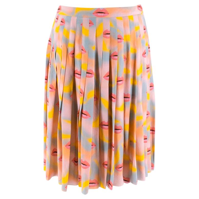 Prada Pastel Lip Print Pleated Skirt - Size US 0-2 at 1stDibs
