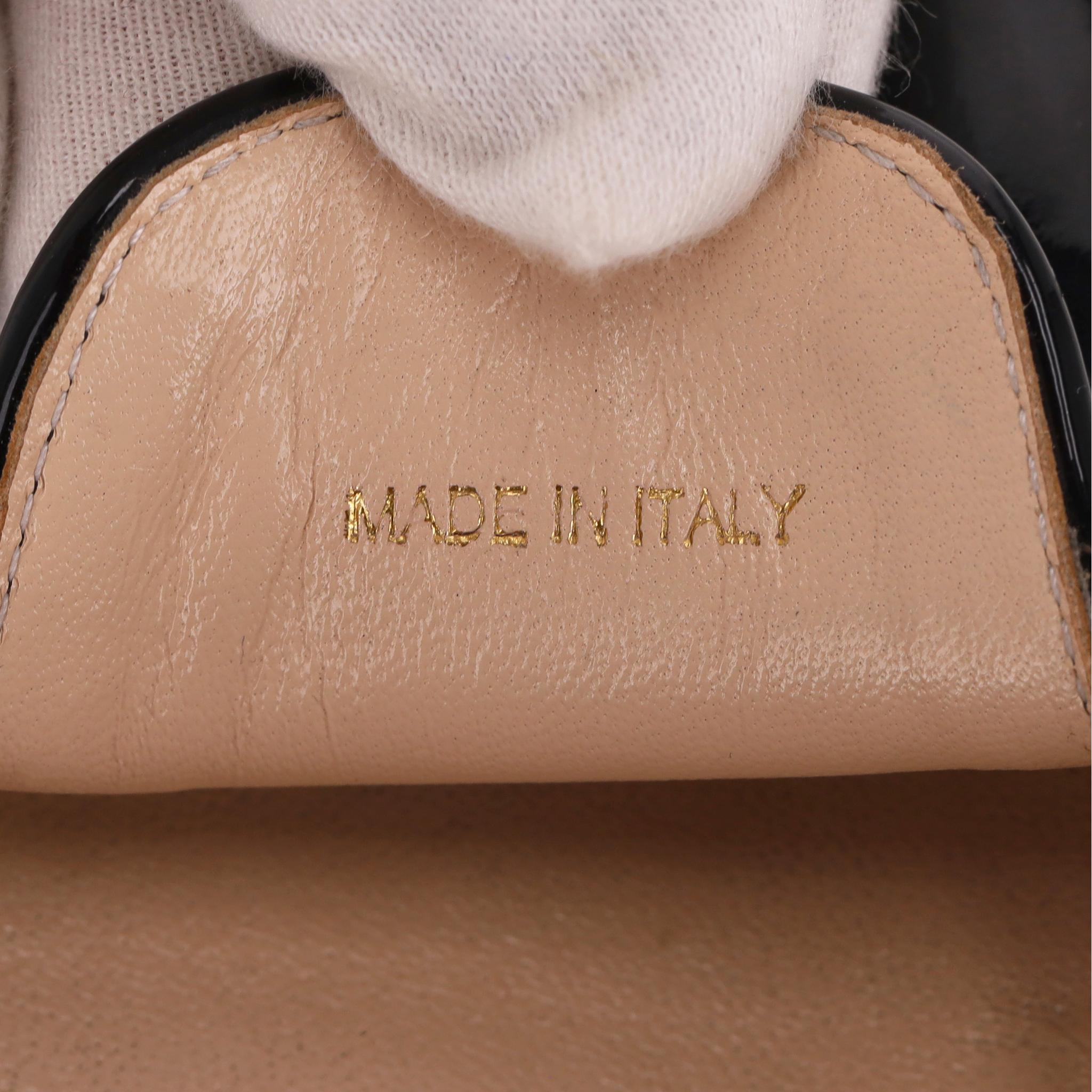Mocassini in pelle di Prada in vendita 2
