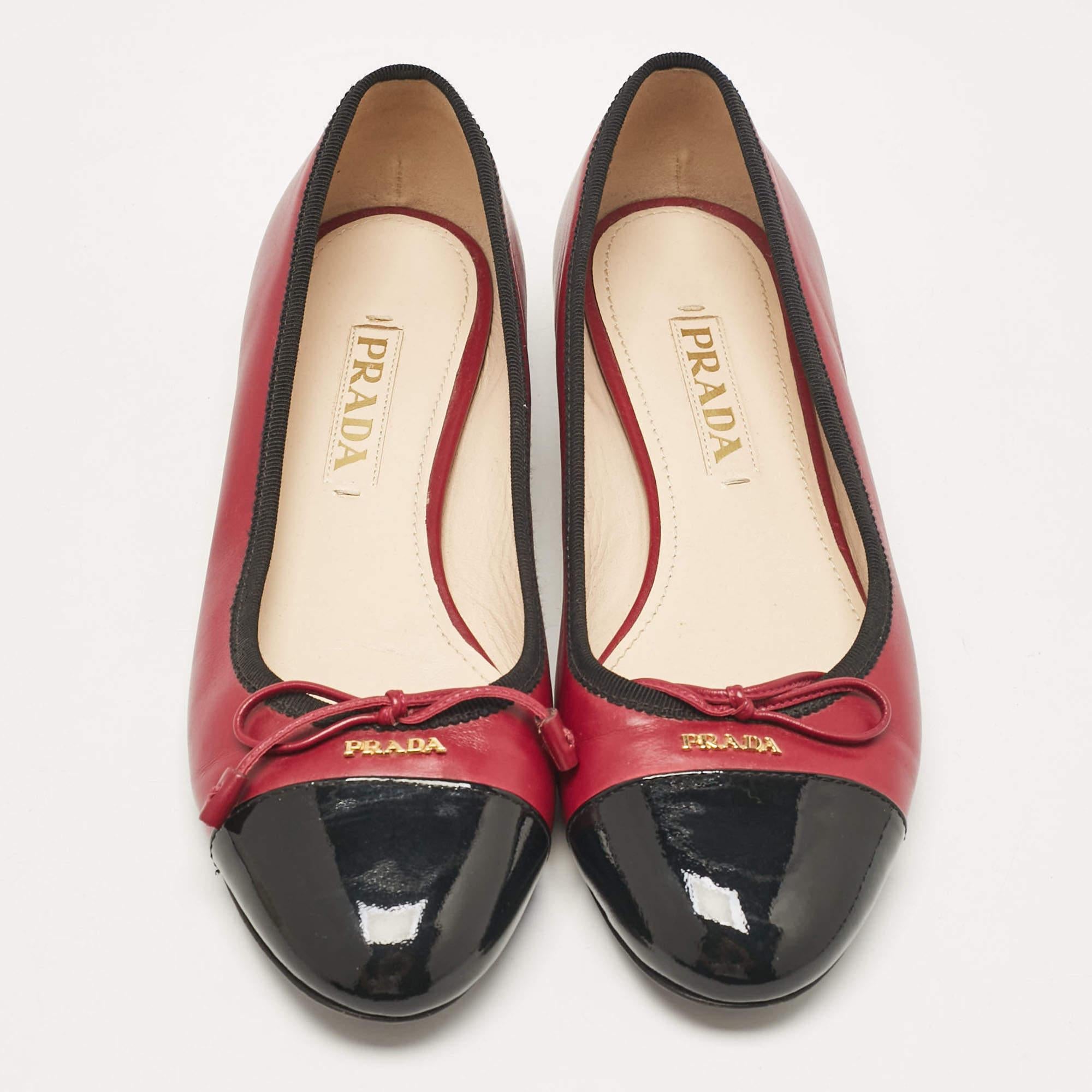 Brown Prada Pink/Black Patent and Leather Bow Ballet Flats Size 37