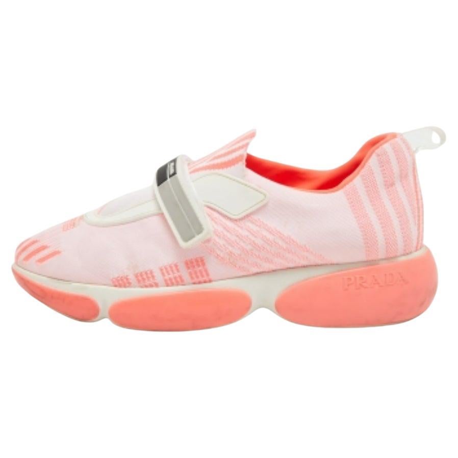 Prada, scarpe da ginnastica slip on in tessuto rosa taglia 38 in vendita