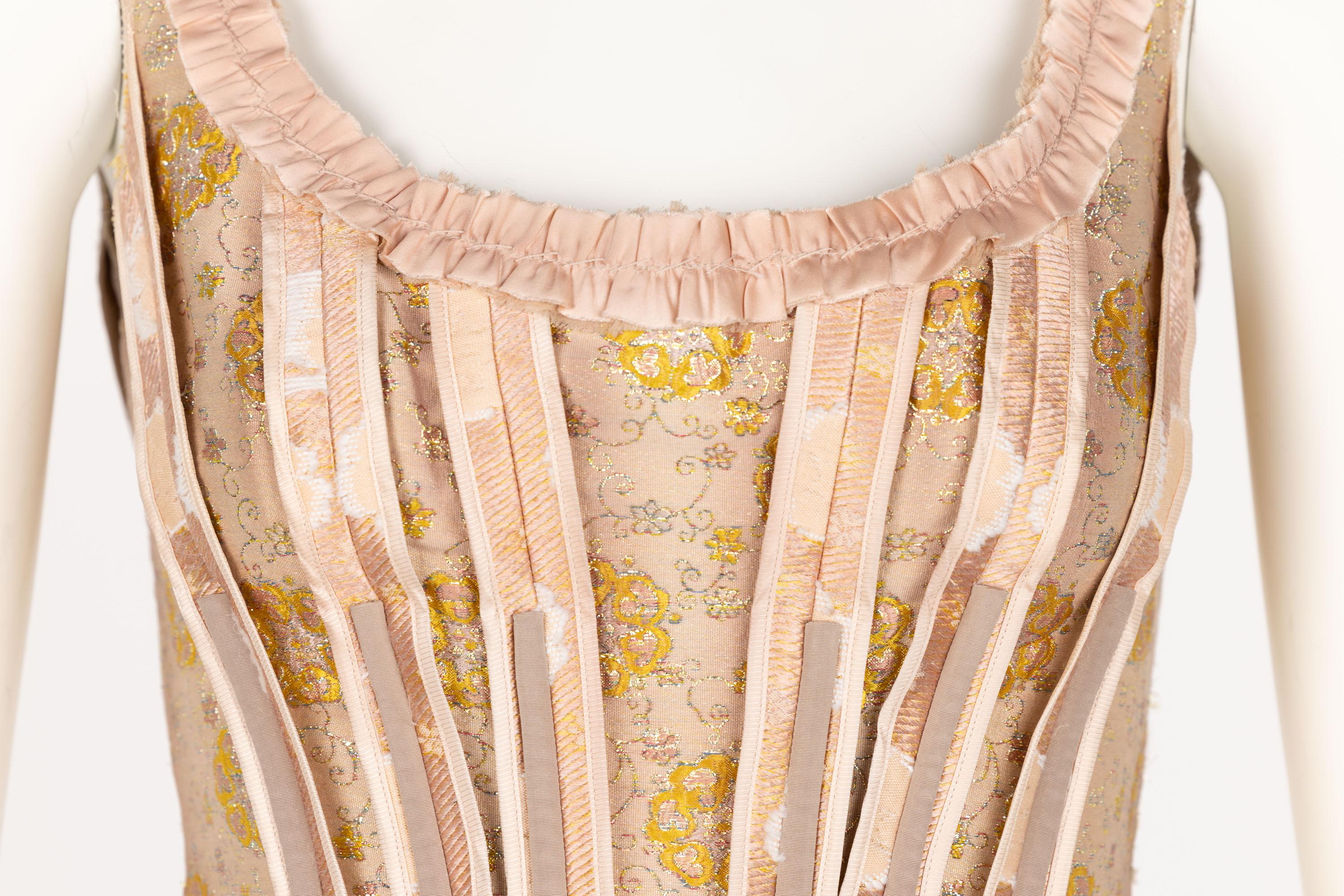 Prada - Haut corset en brocart à fleurs roses et or en vente 3