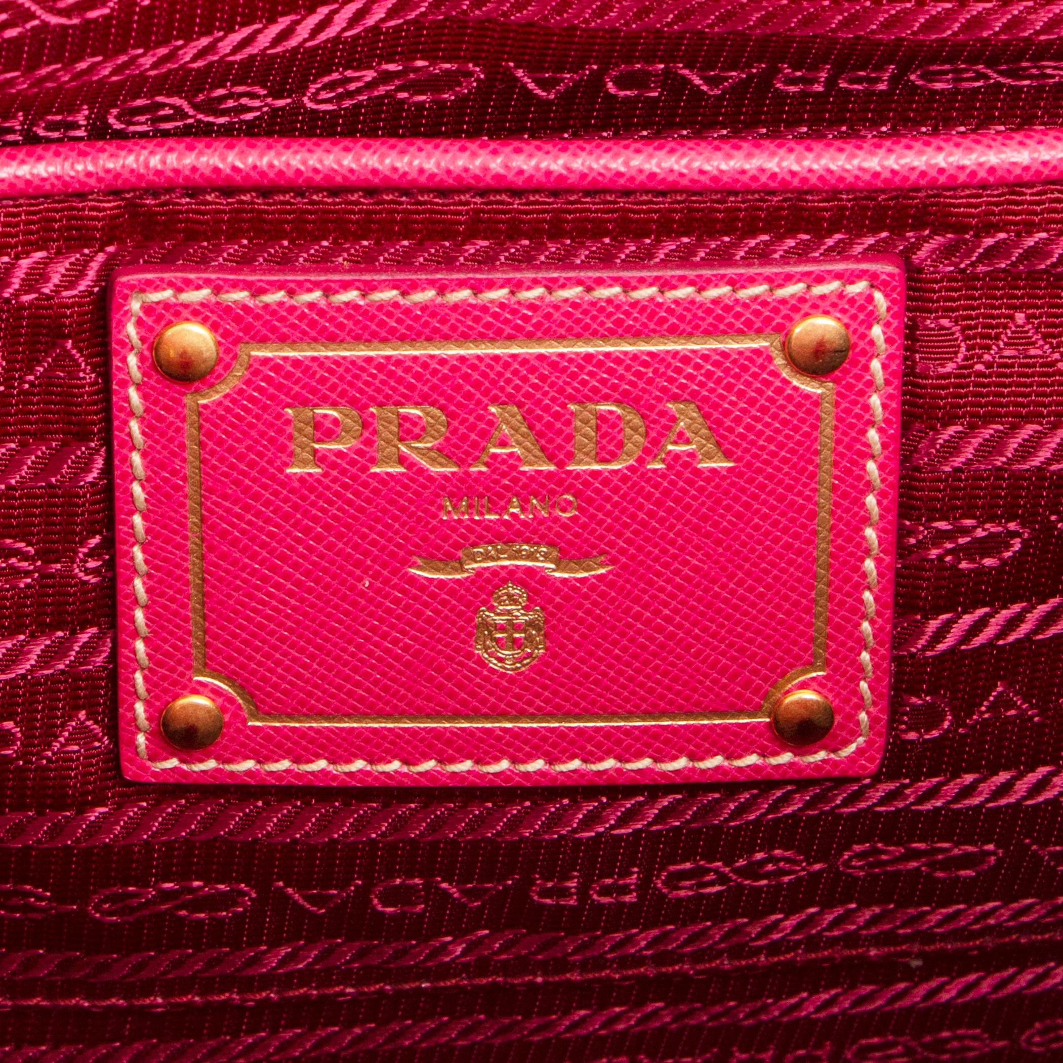 PRADA pink leather & canvas NORTT TO SOUTH Tote Bag In Excellent Condition In Zürich, CH