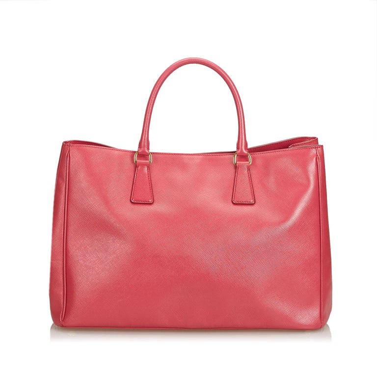 Prada Pink Leather Saffiano Galleria Handbag Italy w/ Dust Bag For Sale ...