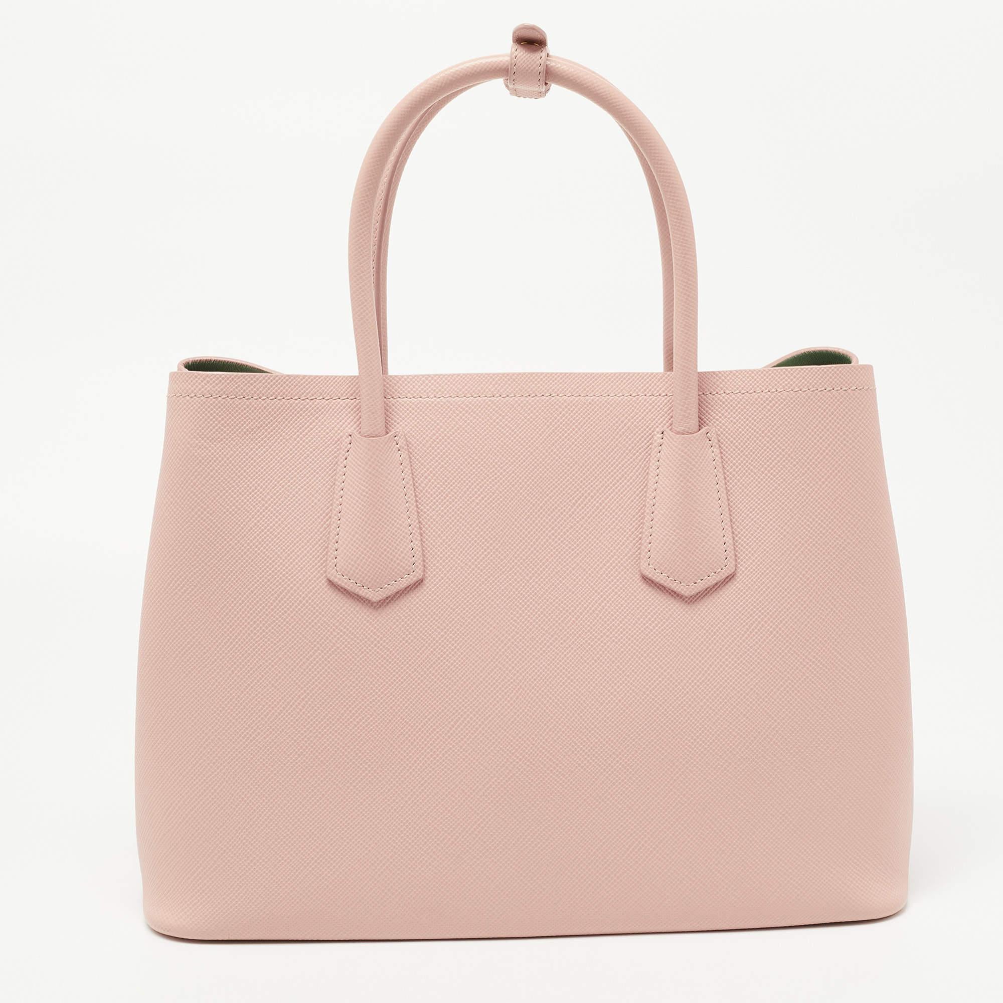 Know to create stylish, sophisticated, and timeless designs, this is a brand worth investing in. The bags that come from this label's atelier are exquisite. This Prada tote bag is no different. It has been made from quality materials and comes with