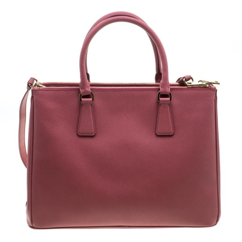 This Prada bag is a classy product that is sleek and durable. This glamorous and beautifully crafted leather handbag is surely a must-have. A hit among the colour-addicted fashionistas, this pink piece is the best selling of them all. The nylon