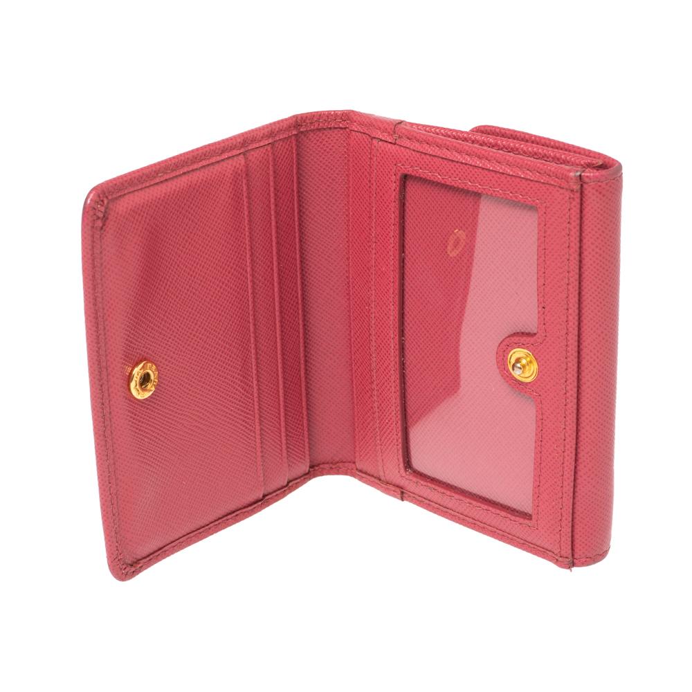 prada pink wallet