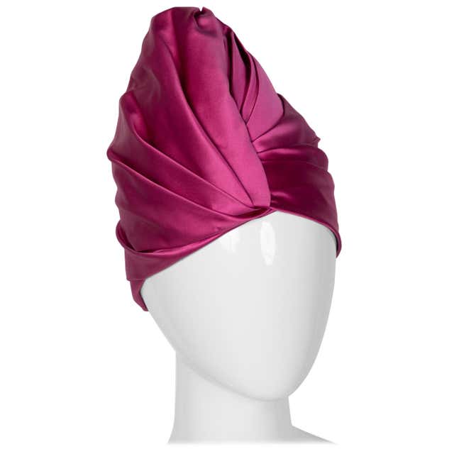 1930s Hattie Carnegie Original Raspberry Pink Velvet Turban Hat at 1stDibs
