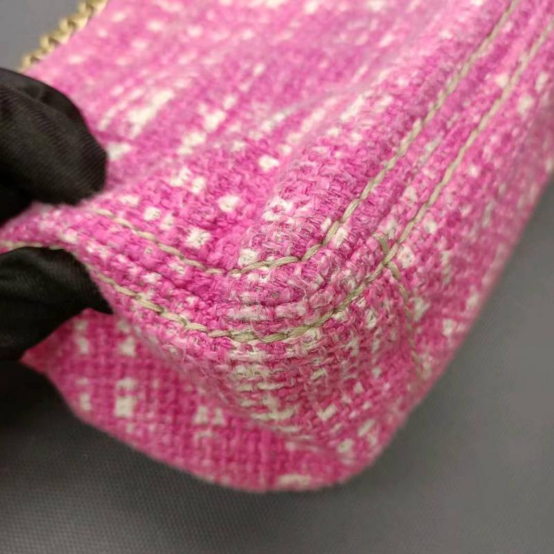 Prada Pink Sound Lock Tweed Shoulder Bag For Sale 15