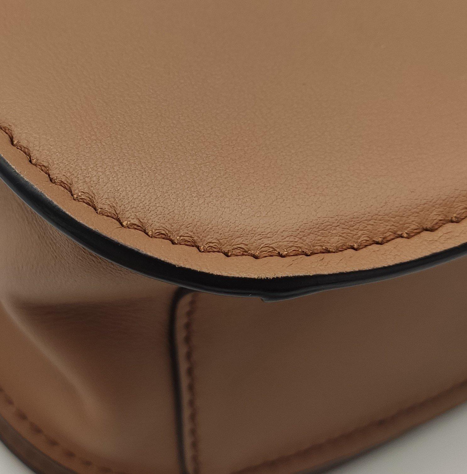 PRADA Pionniere Shoulder bag in Brown Leather 3