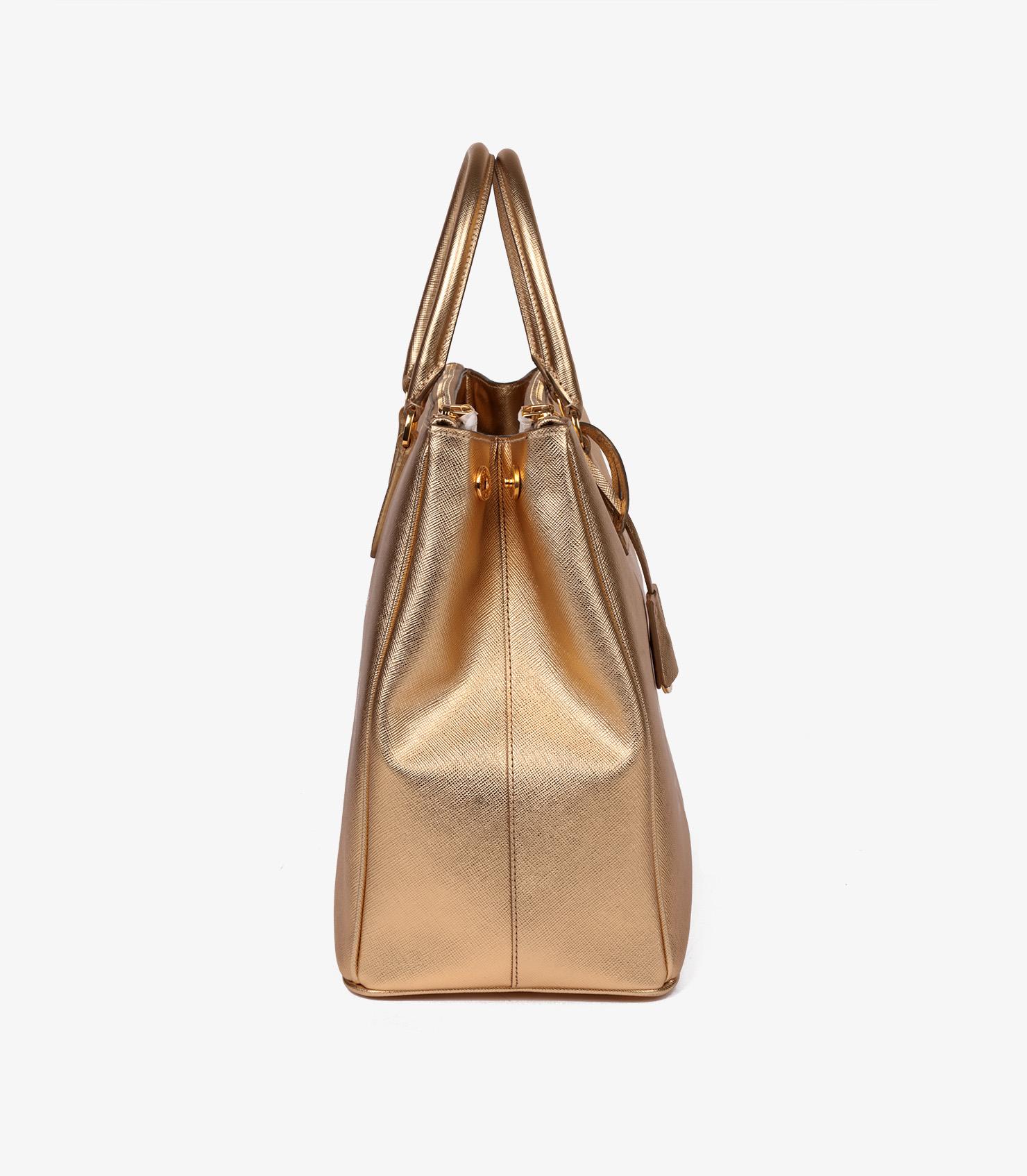 Prada Platino Metallic Gold Saffiano Lux Leather Special Order Galleria Tote In Excellent Condition For Sale In Bishop's Stortford, Hertfordshire
