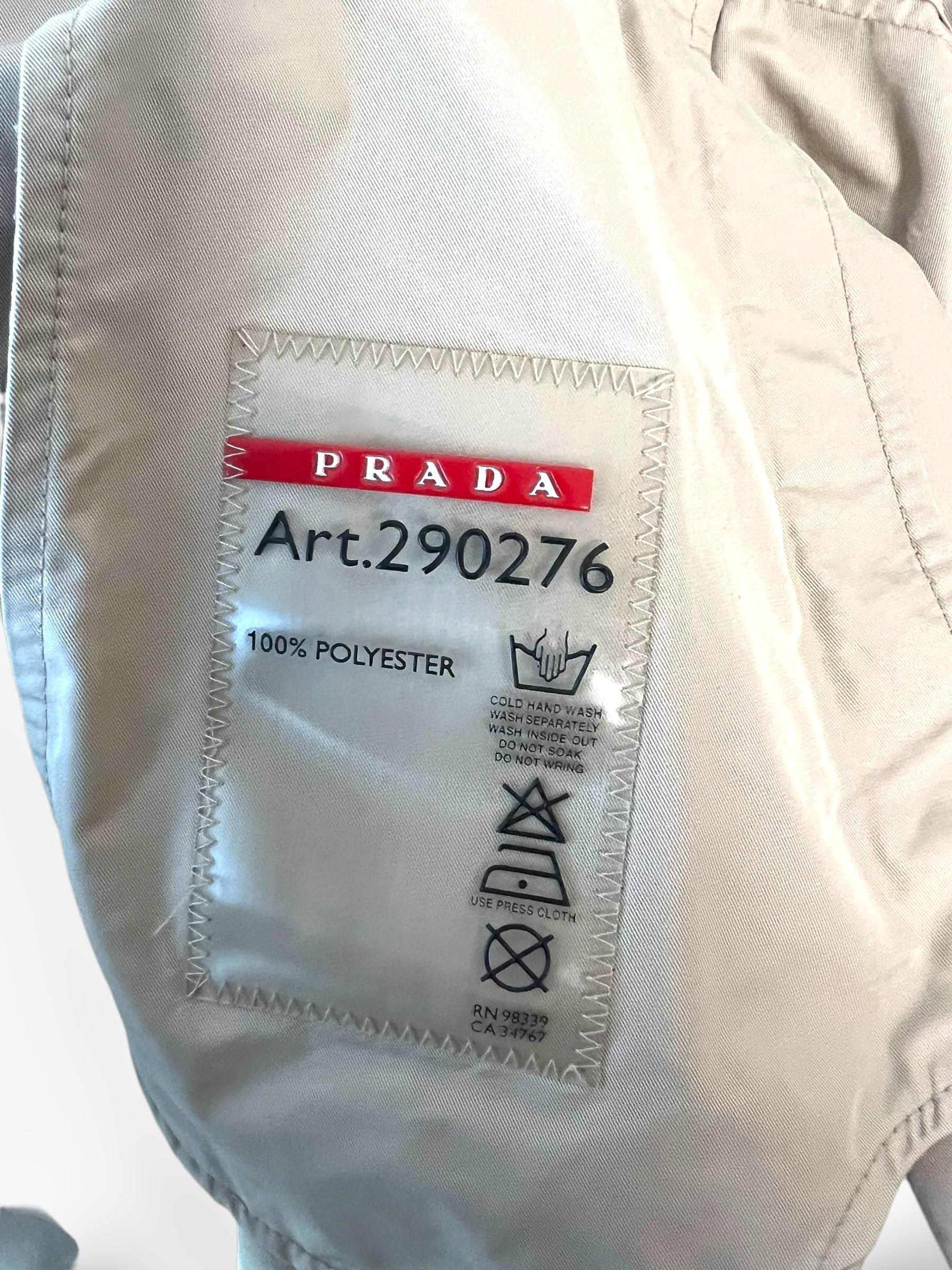 Prada Pleated Trench Coat – 2011 Collection For Sale 5