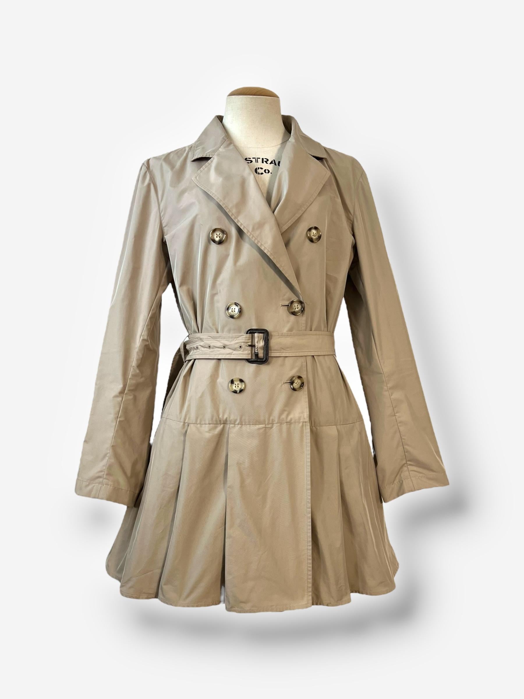 Prada Pleated Trench Coat – 2011 Collection For Sale 1