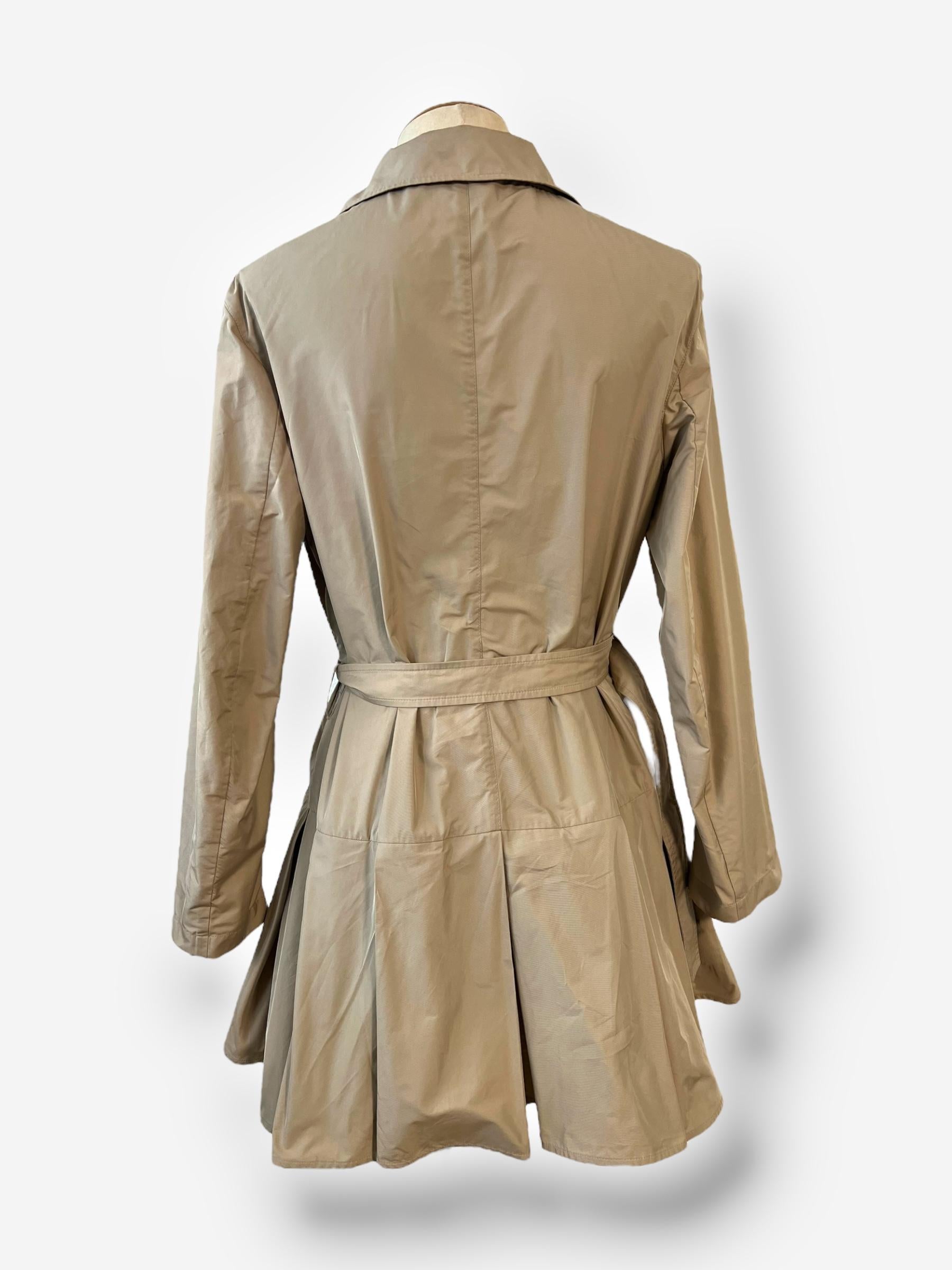 Prada Pleated Trench Coat – 2011 Collection For Sale 2