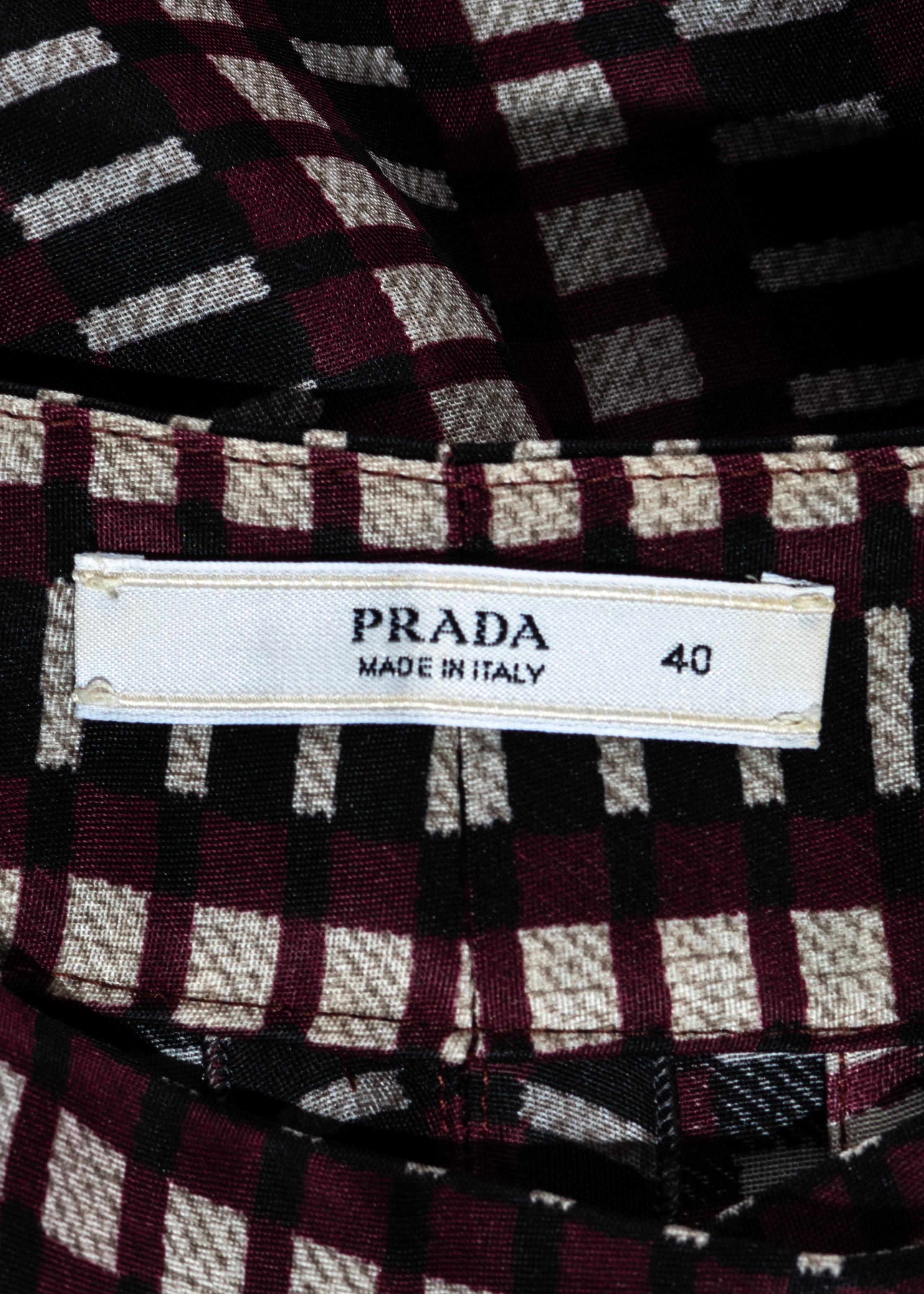Prada plum checkered silk organza bell bottom evening pants, ss 2008 For Sale 2