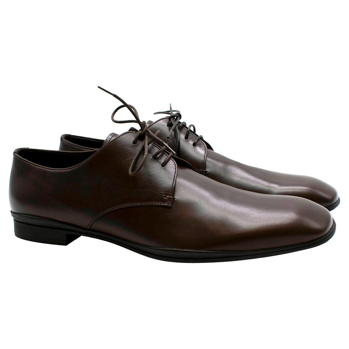 Prada Polished Dark Brown Leather Lace up Shoes - Us size 9.5 For Sale