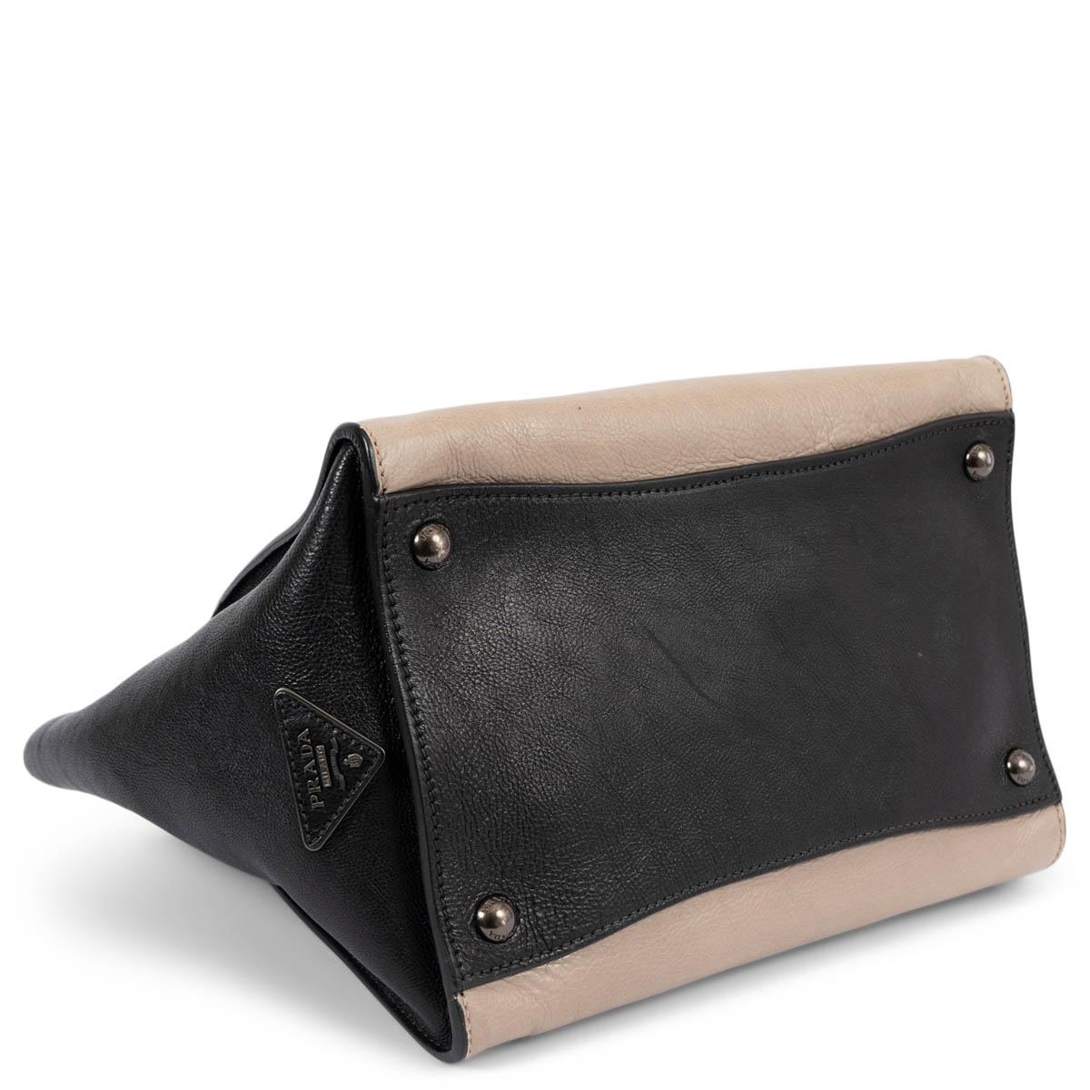 Women's PRADA Pomice beige & black Glace leather SOUND Tote Bag For Sale