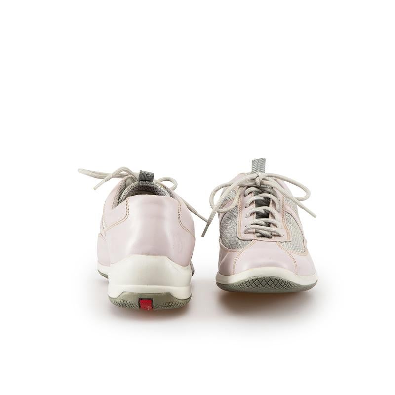 Prada Prada Sport Lilac Leather Low Top Trainers Size IT 39 In Excellent Condition For Sale In London, GB