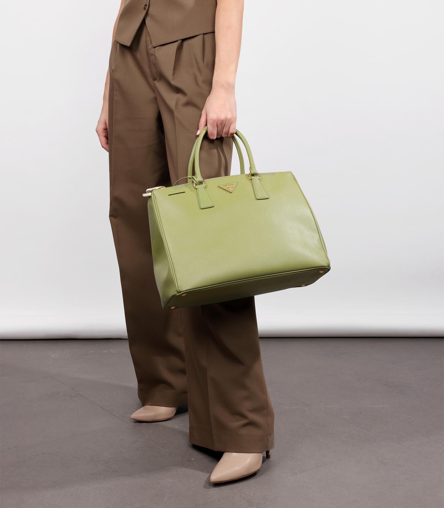 Prada Prato Saffiano Lux Leather Large Galleria Tote

Product Details
Xupes Ref: CB1307
Brand: Prada
Model: Large Galleria Tote
Type: Tote
Serial Number: 14
Age: 2014
RRP: £3,700
Accompanied By: Prada Dust Bag, Authenticity Card, Care Booklet,