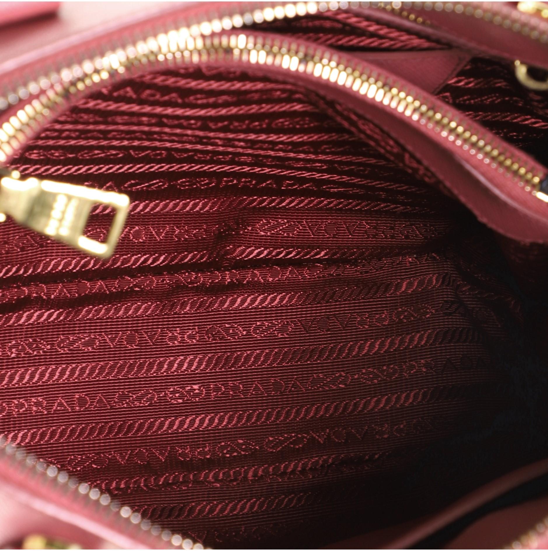 Prada Promenade Tasche Saffiano Leder Medium für Damen oder Herren