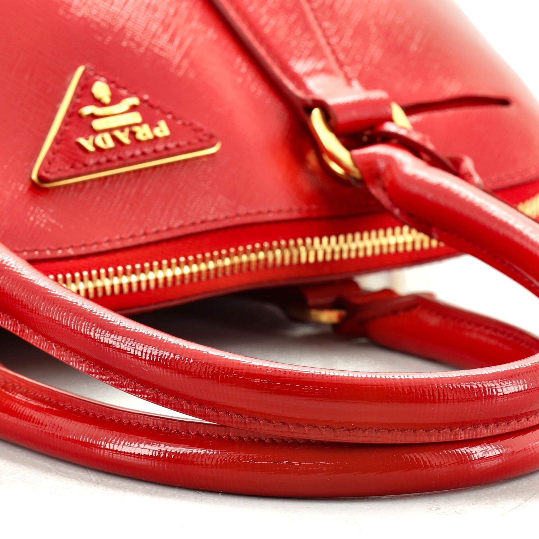 Red Prada Promenade Bag Vernice Saffiano Leather Medium