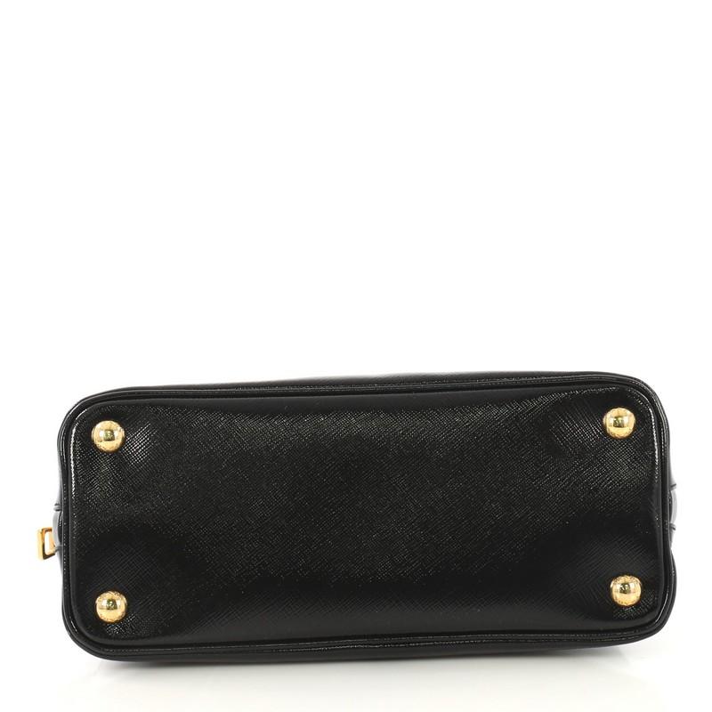 Prada Promenade Bag Vernice Saffiano Leather Small In Good Condition In NY, NY