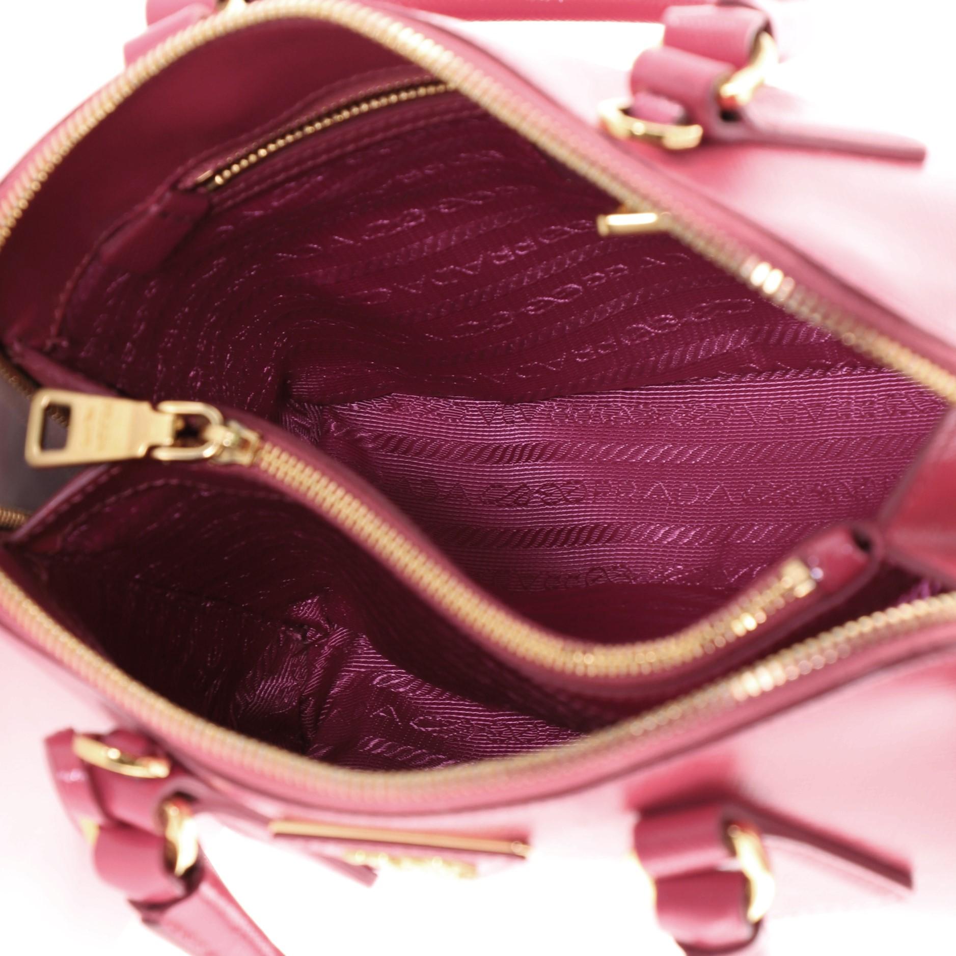 Prada Promenade Handbag Vernice Saffiano Leather Small In Good Condition In NY, NY