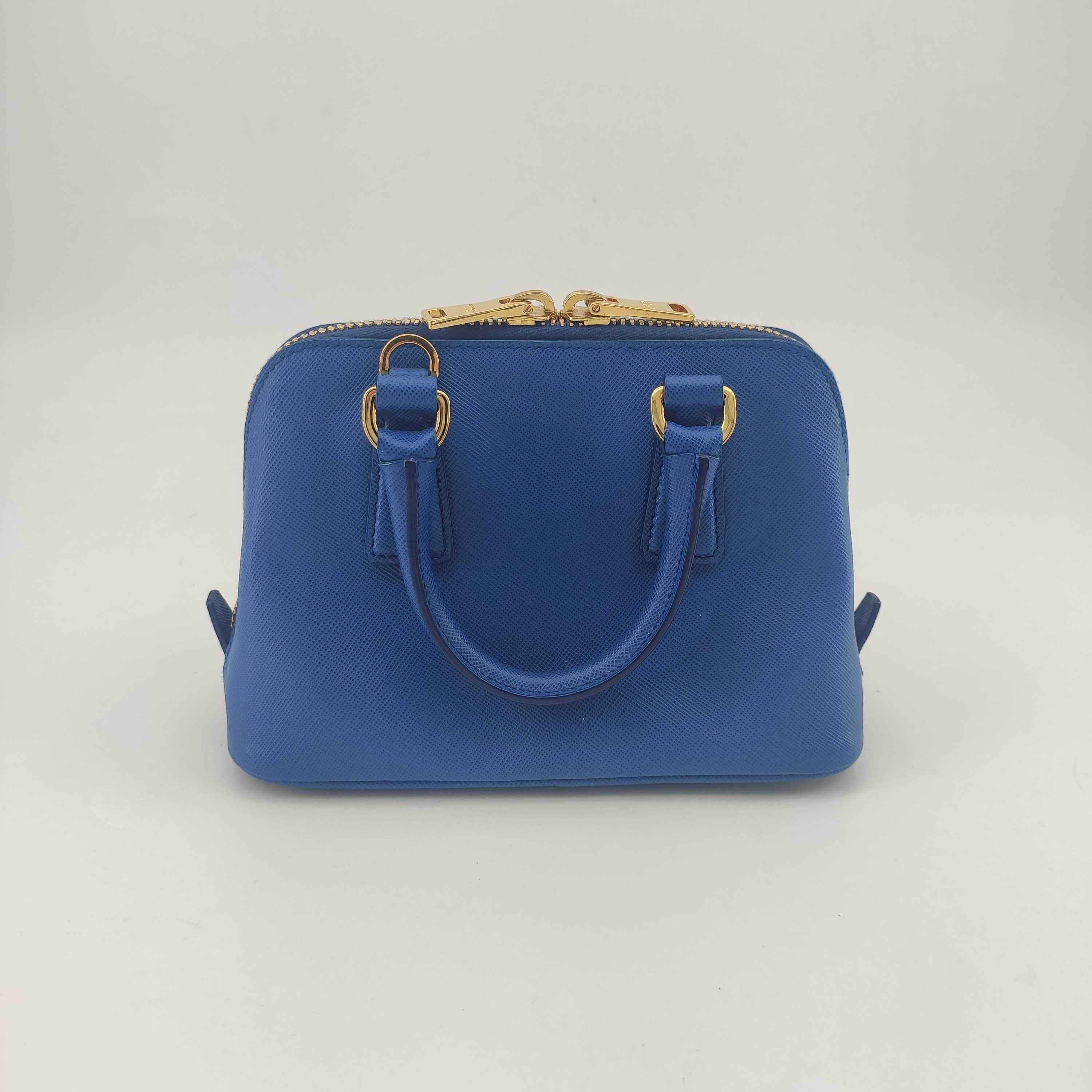 PRADA Promenade Shoulder bag in Blue Leather In Excellent Condition In Clichy, FR
