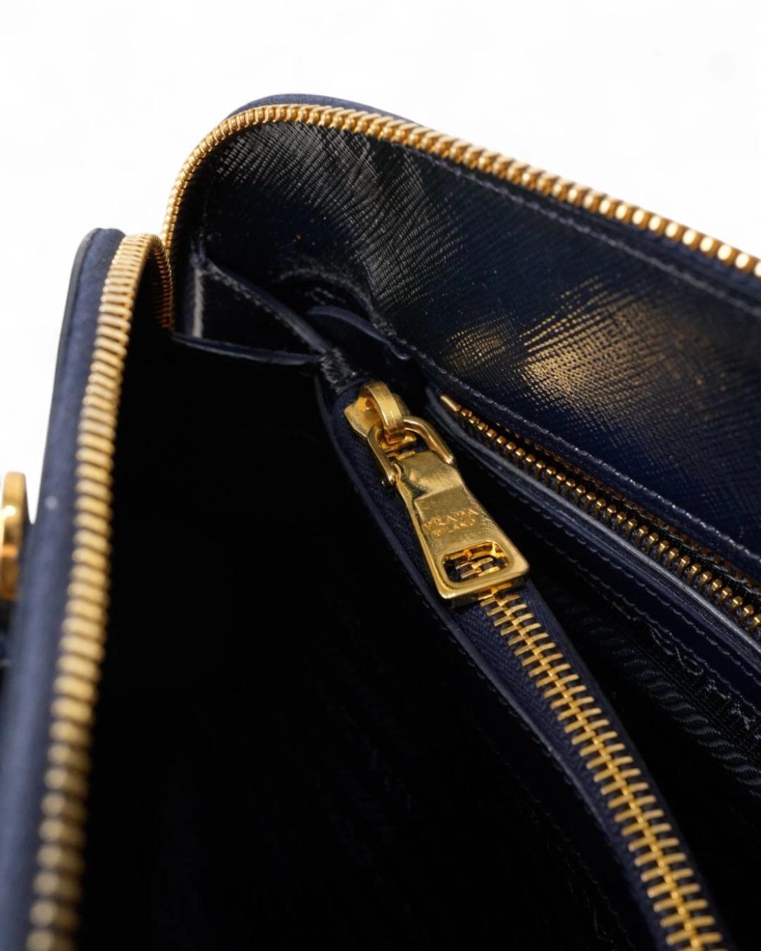 Prada Promenade Tote Medium Saffiano Blu en Bueno Estado en Torre Del Greco, IT