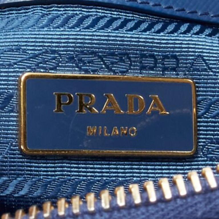 PRADA Promenade Vernice Saffiano blue leather triangle logo top handle tote bag For Sale 5