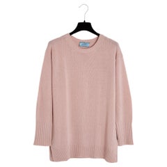 Prada Pull Oversize FR36 IT40 Oversized Baby Pink Wool Cashmere Sweater UK8 US6 Prada Pull Oversize FR36 IT40 Oversized Baby Pink Wool Cashmere Sweater UK8 US6