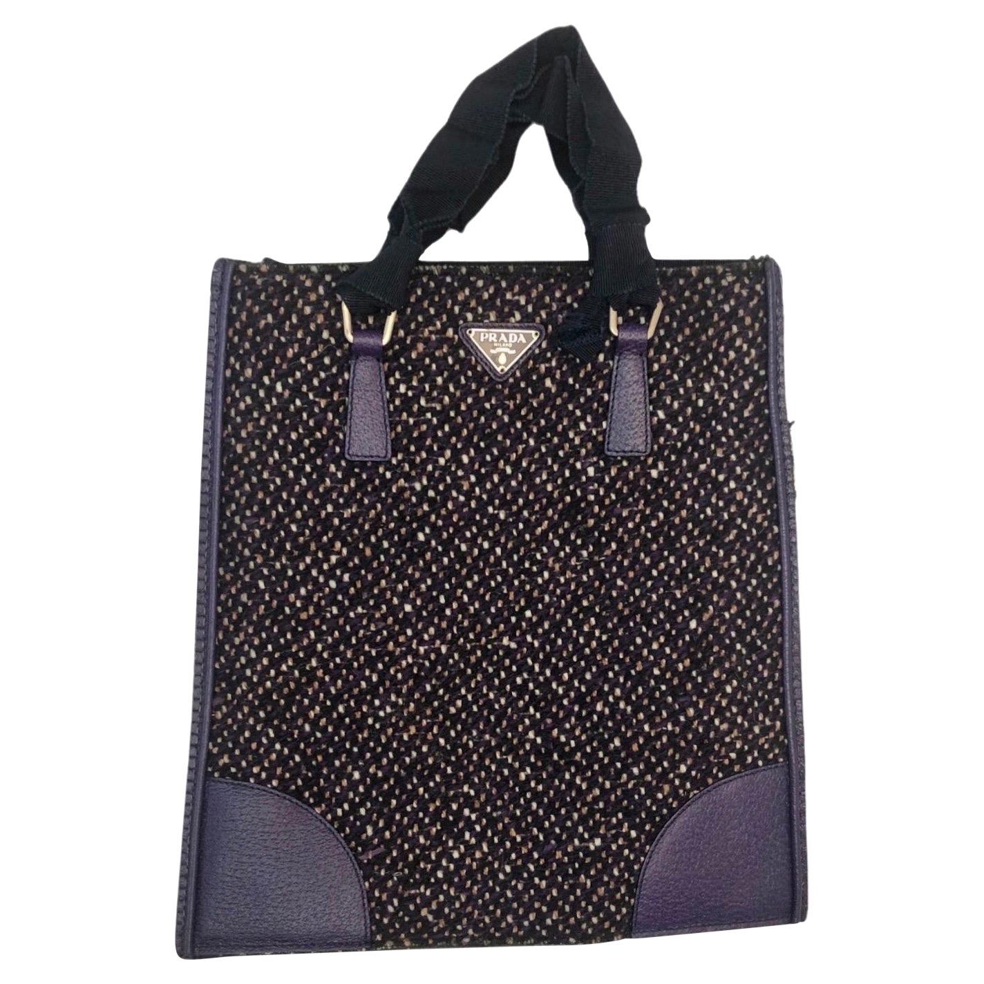 Prada Tragetasche aus lila Leder und Tweed aus Wolle im Angebot