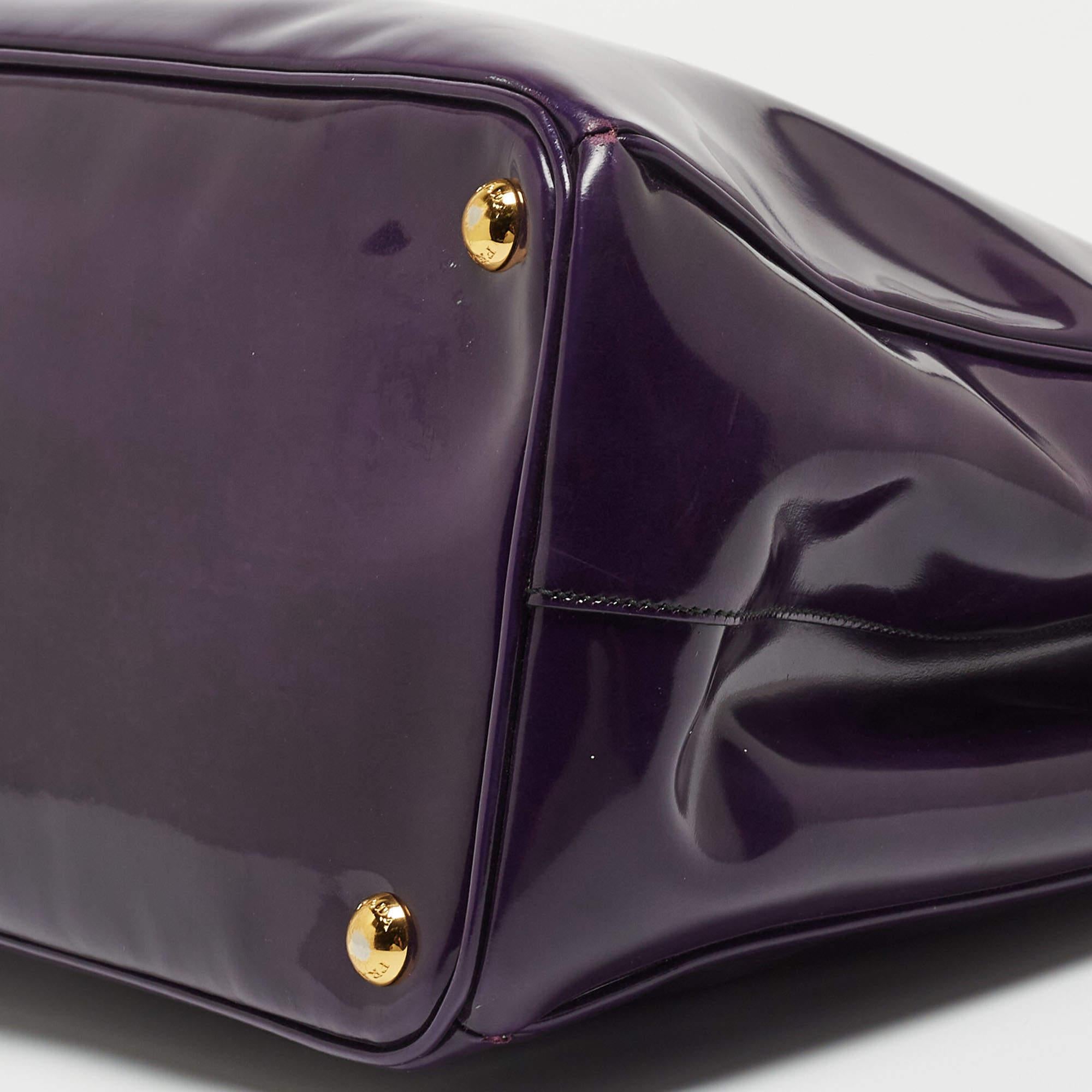 Prada Purple Patent Leather Large Double Zip Tote For Sale 7