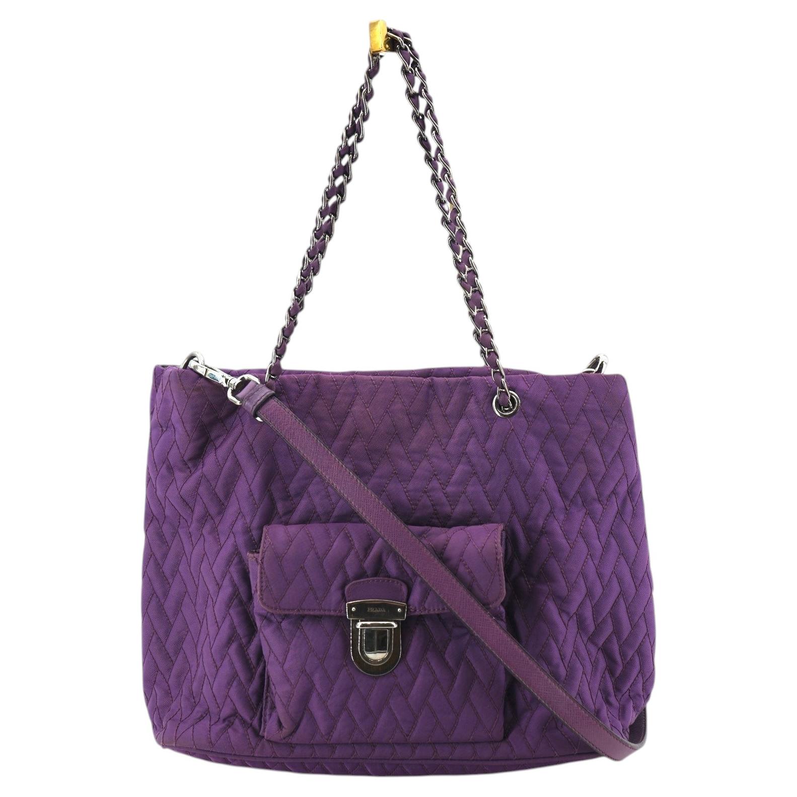 Borsa a tracolla Prada Impuntu in nylon trapuntato viola con tracolla