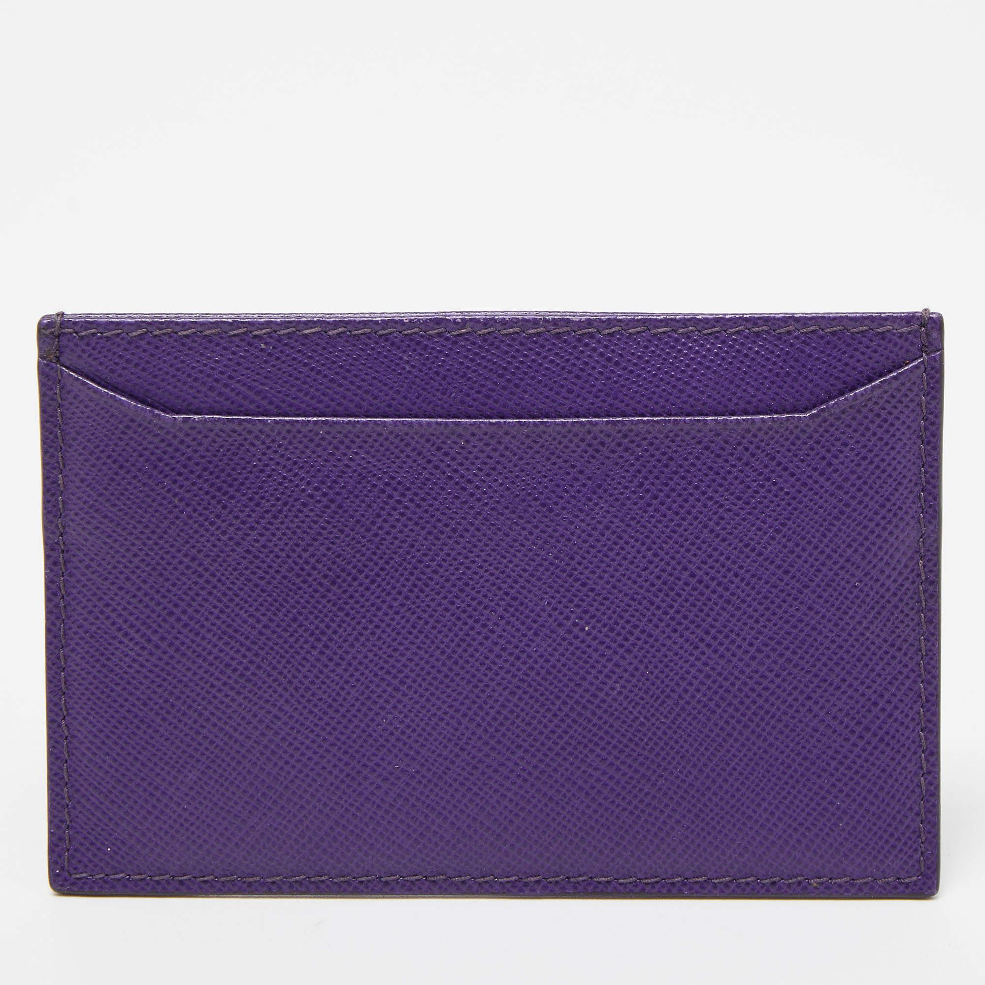 Prada Purple Saffiano Leather Card Holder In Good Condition In Dubai, Al Qouz 2