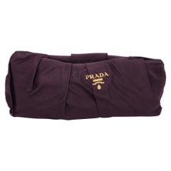 Prada Lila Satin Raso plissierte Clutch