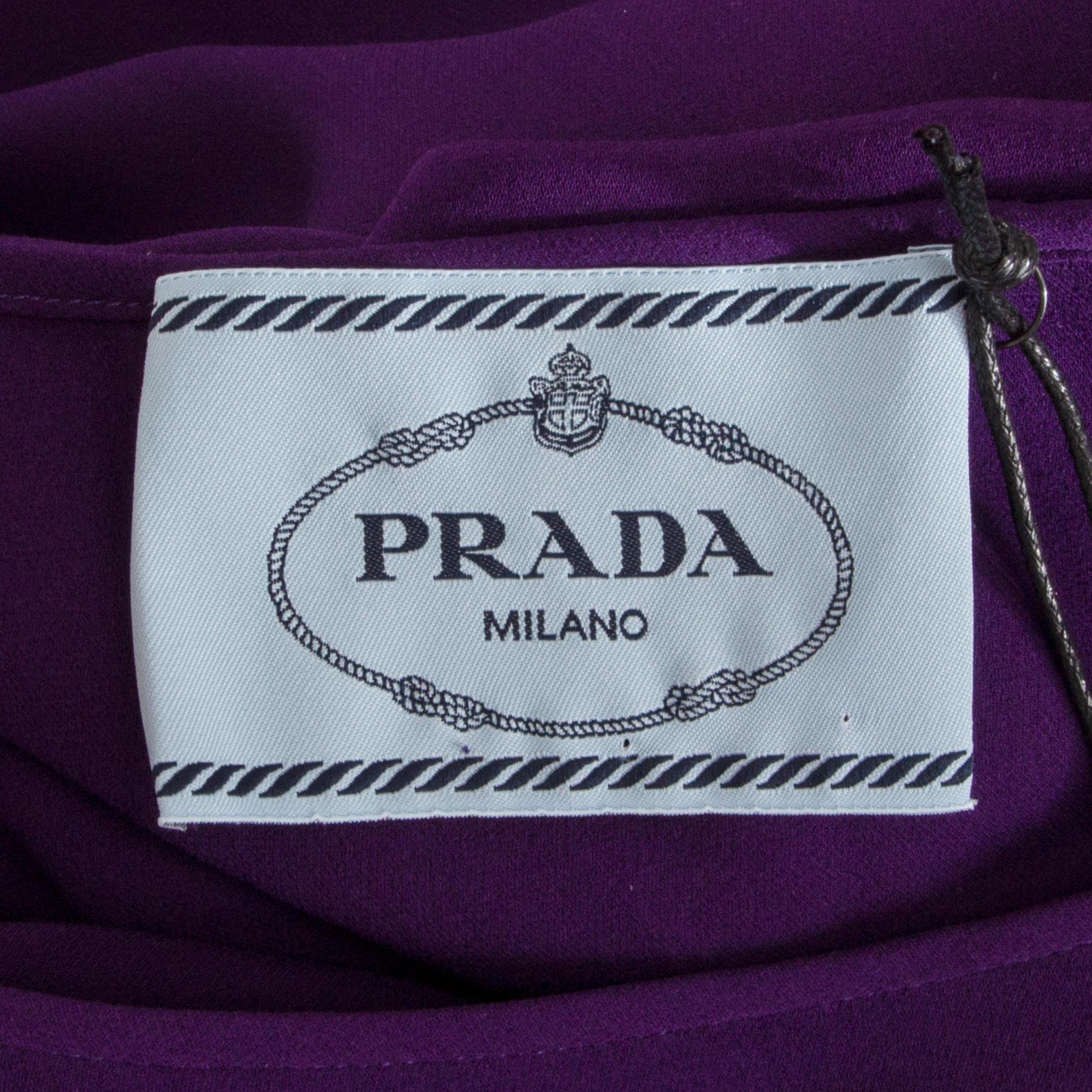 Robe Prada à manches froncées en soie violette, 38 Pour femmes en vente