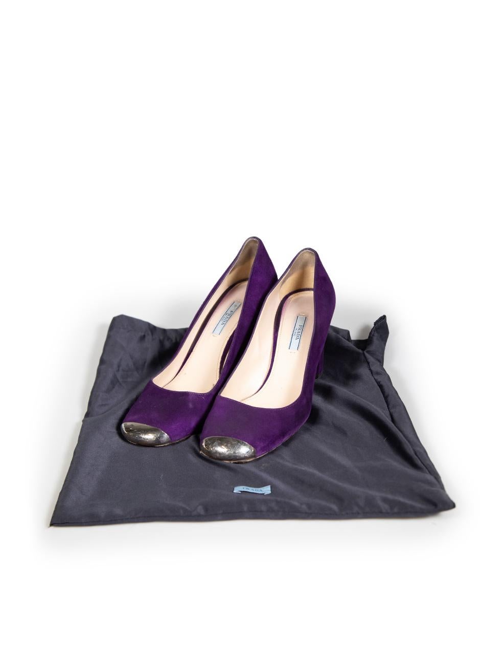 Escarpins Prada à bout ouvert en daim violet, taille IT 39,5 Pour femmes en vente