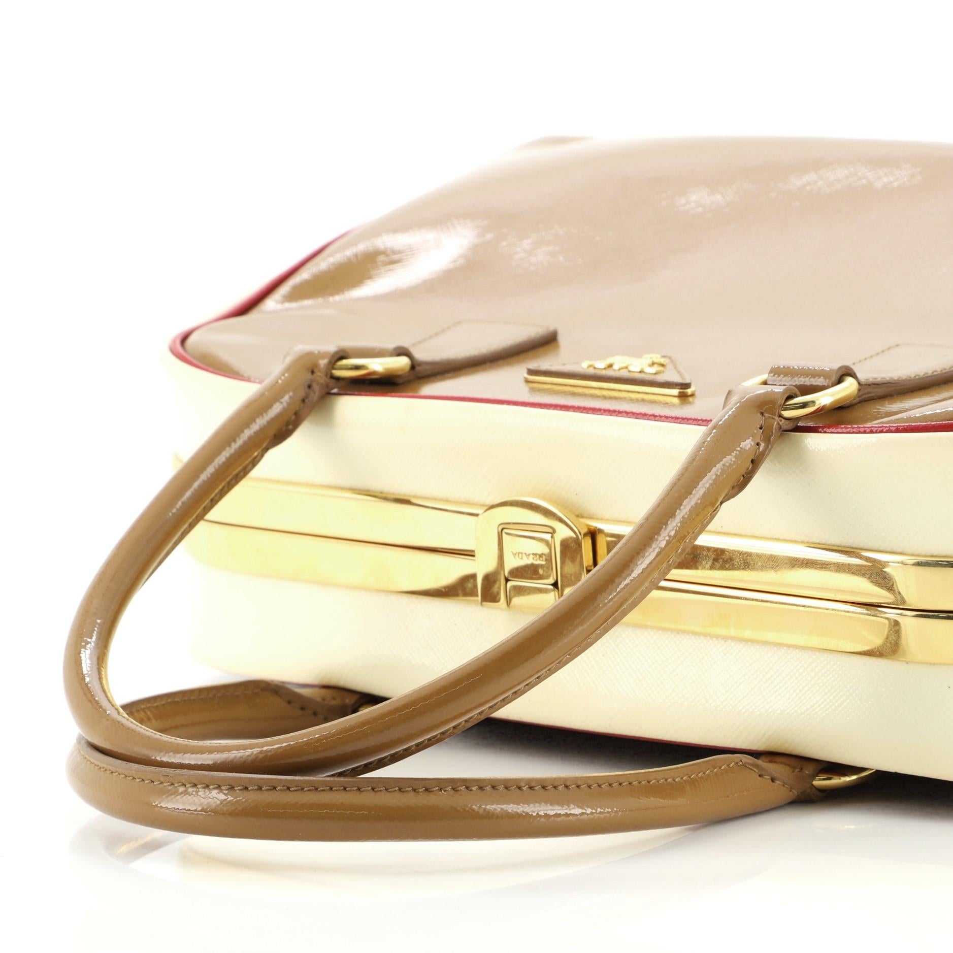 Prada Pyramide Top Handle Tasche Vernice Saffiano Leder Medium 2