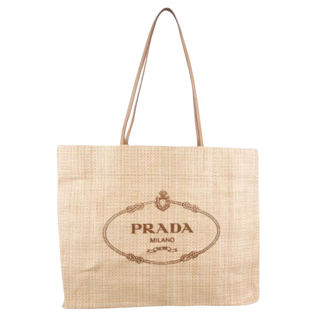 Prada Raffia Tote im Angebot