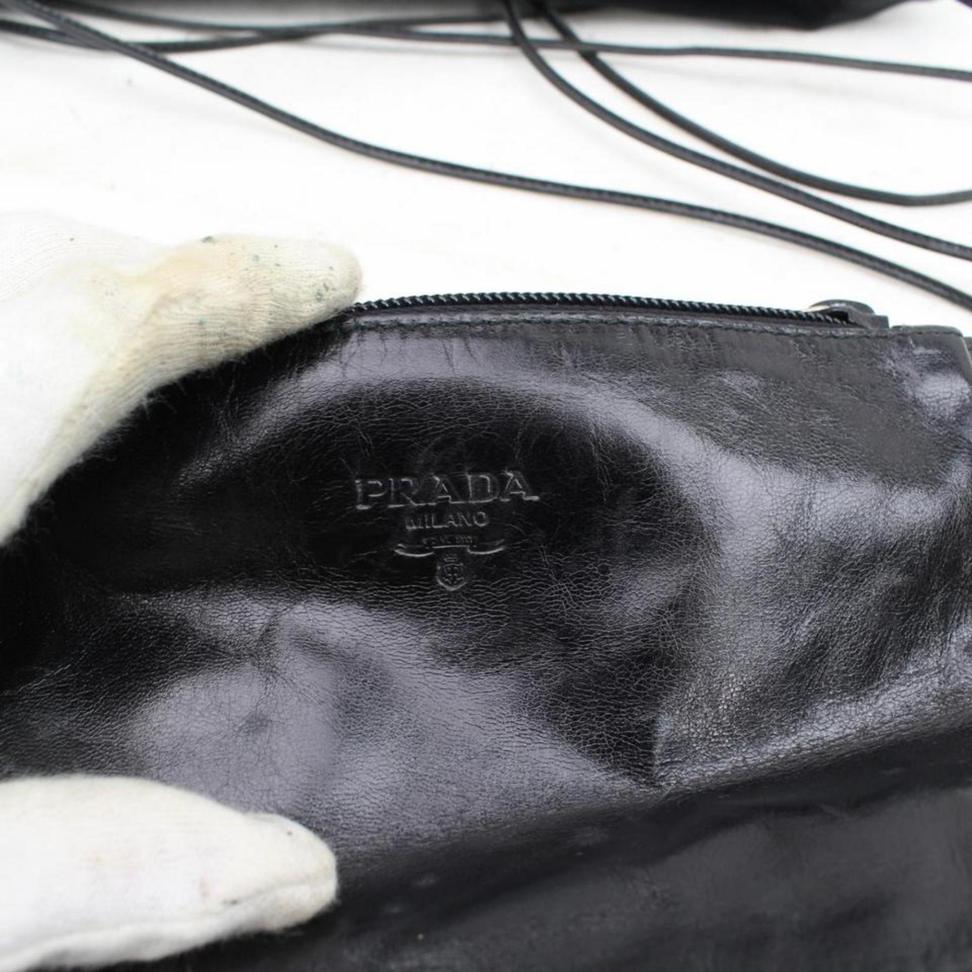 Prada Rare Vintage Mesh Tote with Pouch 868785 Black Nylon Shoulder Bag In Good Condition For Sale In Forest Hills, NY